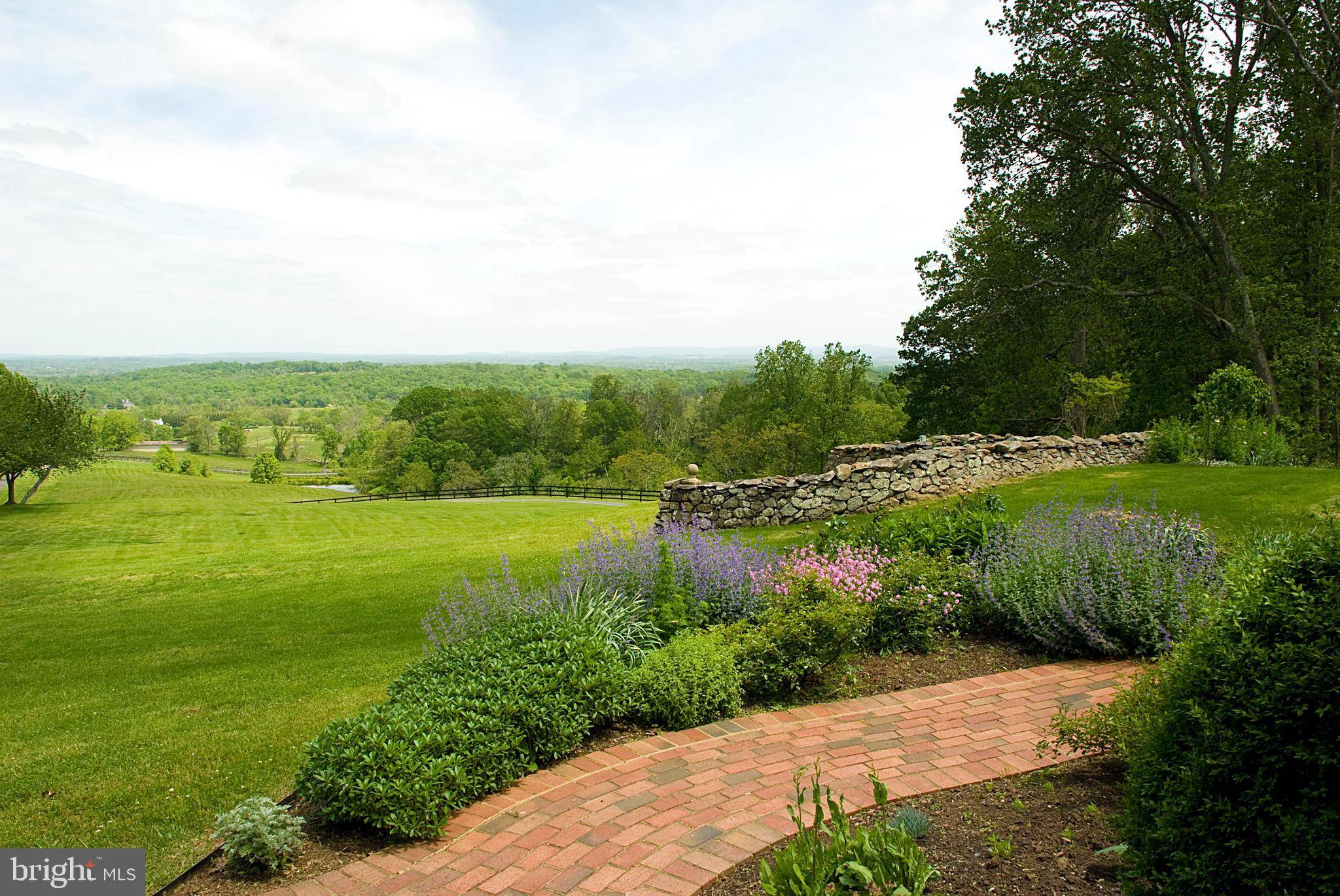 Upperville, VA 20184,1306 GREYSTONE RD