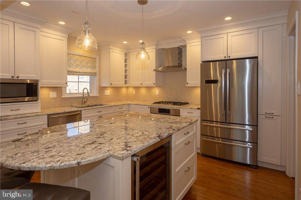 Mclean, VA 22101,6734 TOWNE LANE CT