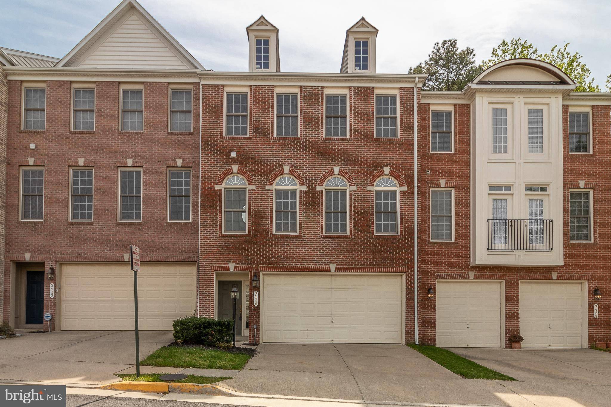 Lorton, VA 22079,9430 LAKELAND FELLS LN