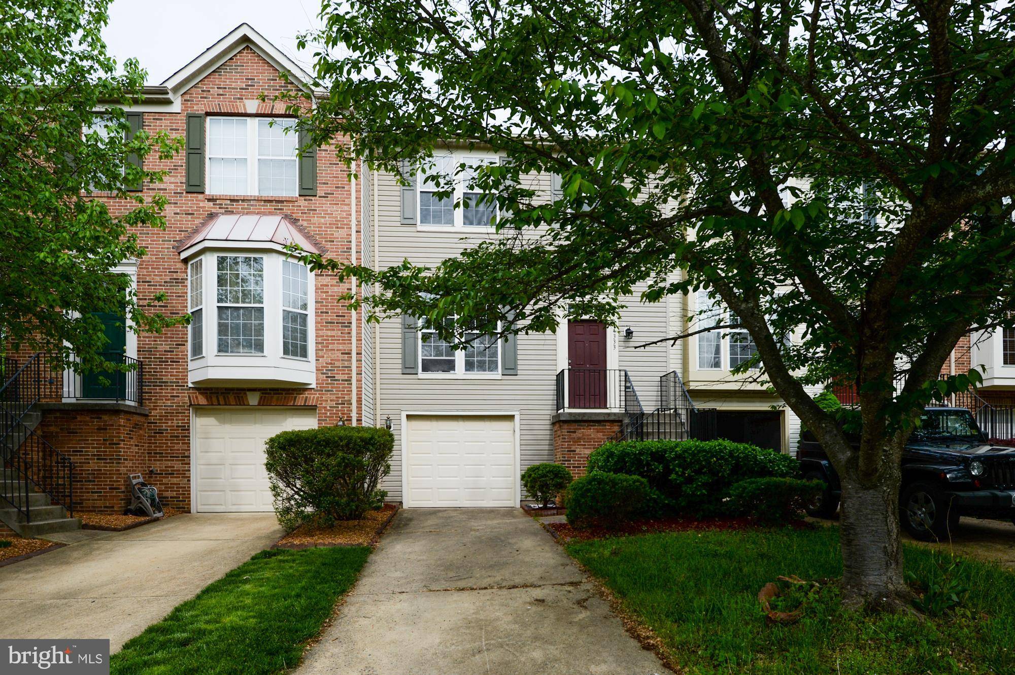 Centreville, VA 20121,14333 STONEWATER CT