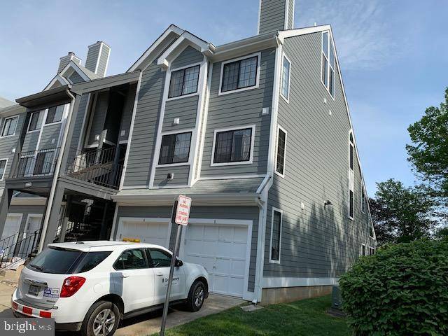 Alexandria, VA 22315,6009-E MERSEY OAKS WAY #4E