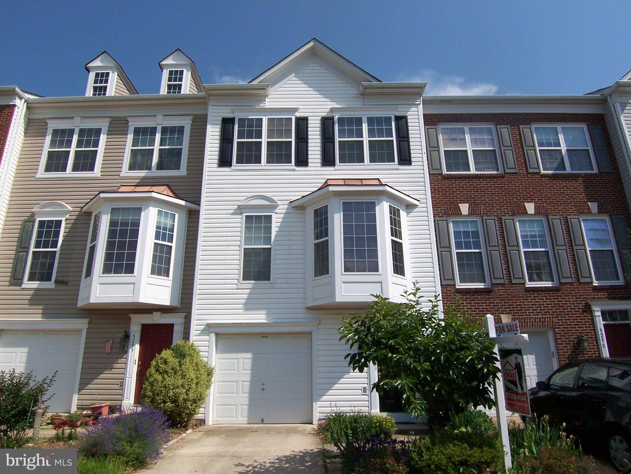 Centreville, VA 20120,5292 JULE STAR DR