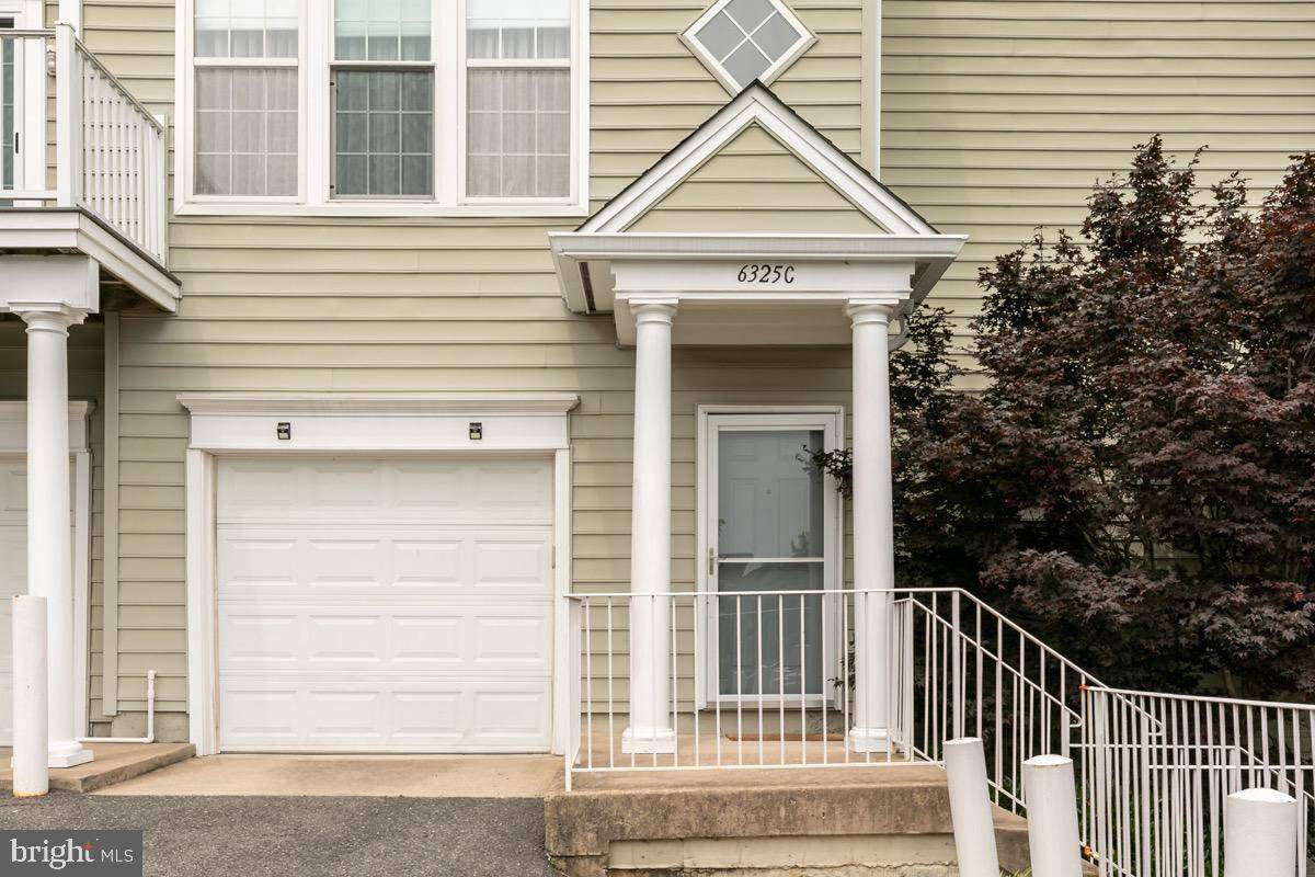 Alexandria, VA 22312,6325C EAGLE RIDGE LN #31