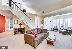 Alexandria, VA 22312,4508-J HAZELTINE CT