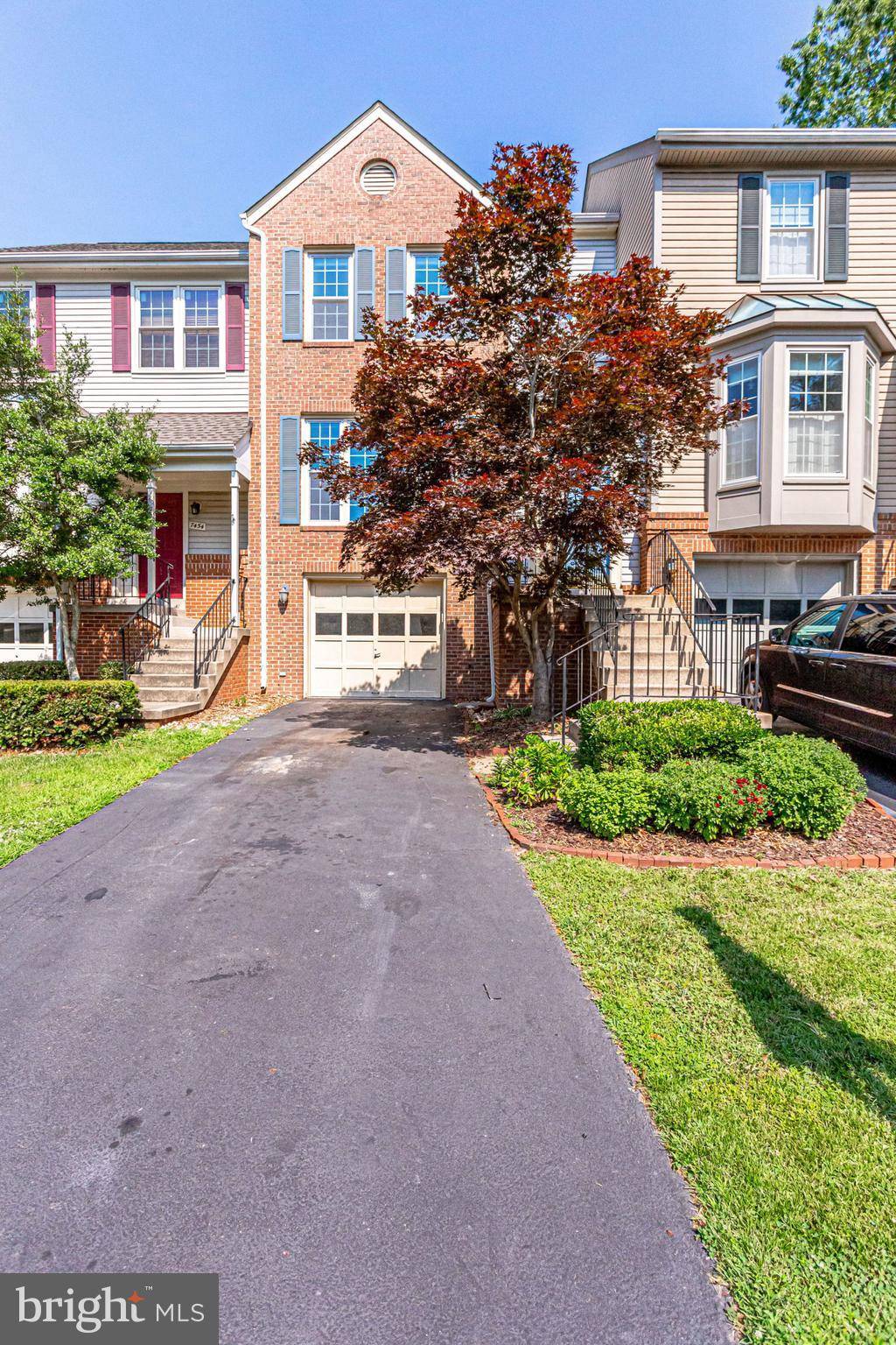 Springfield, VA 22153,7452 RIDGE OAK CT