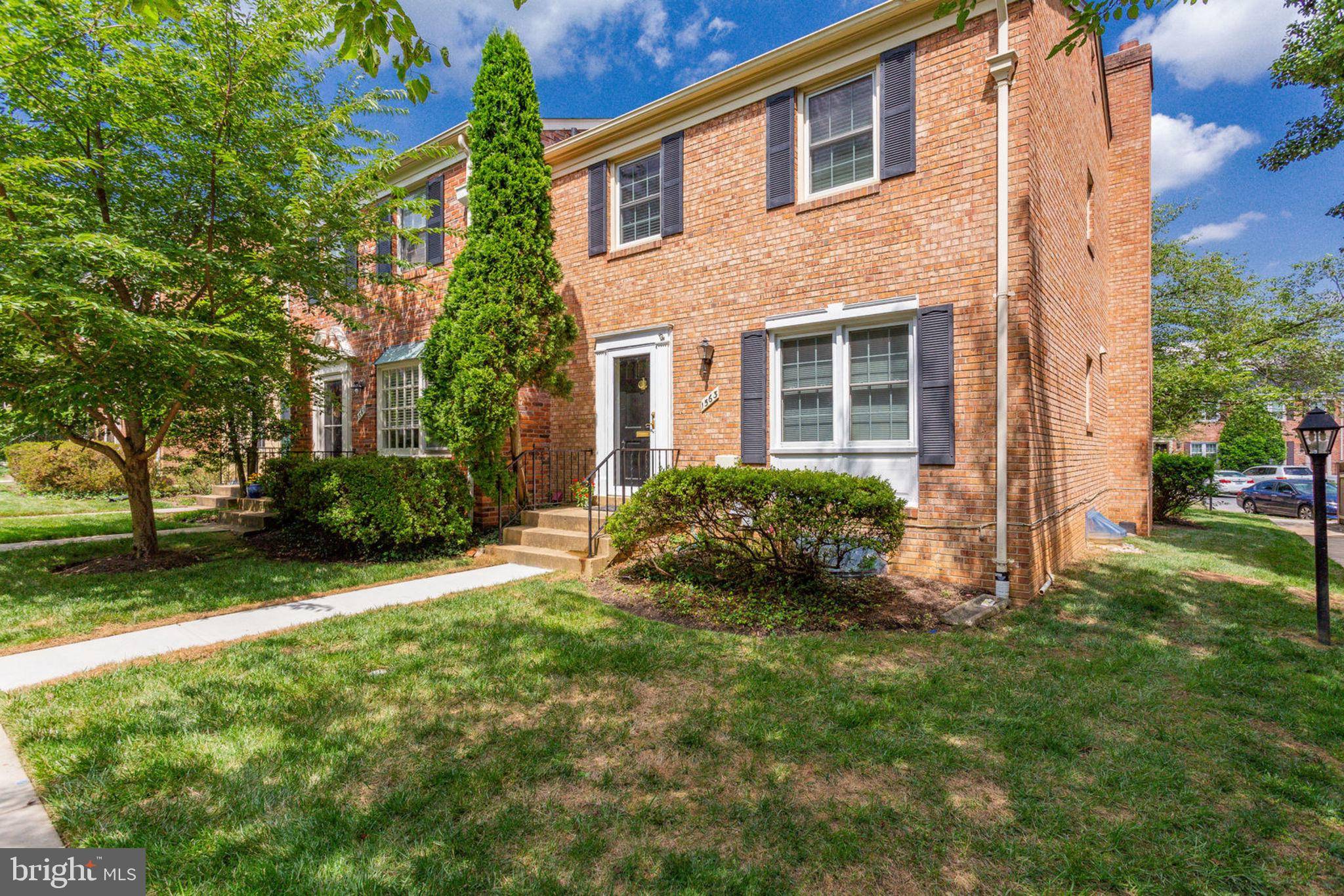 Mclean, VA 22101,1563 BRUTON CT