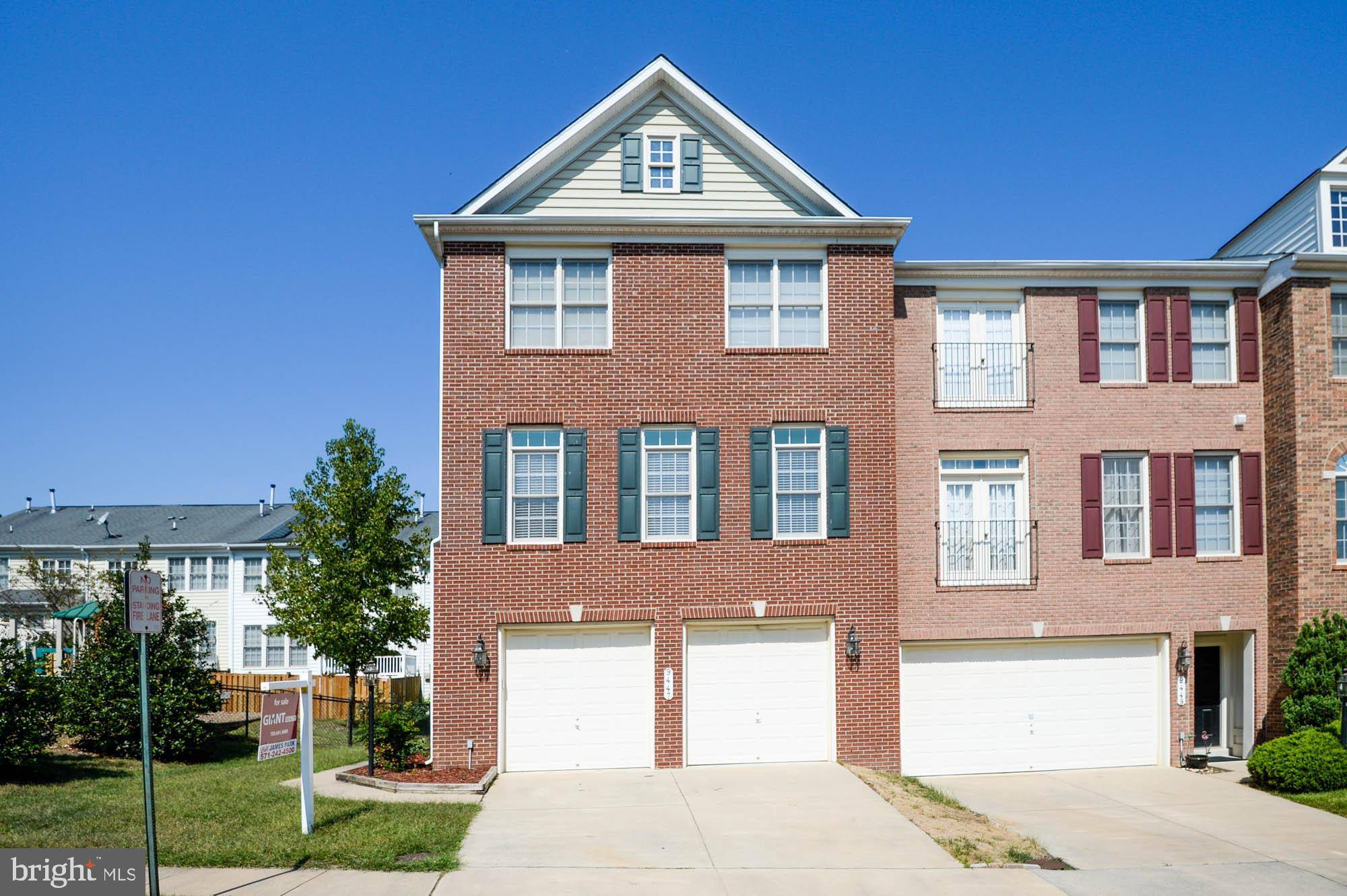 Lorton, VA 22079,9447 LAKELAND FELLS LN