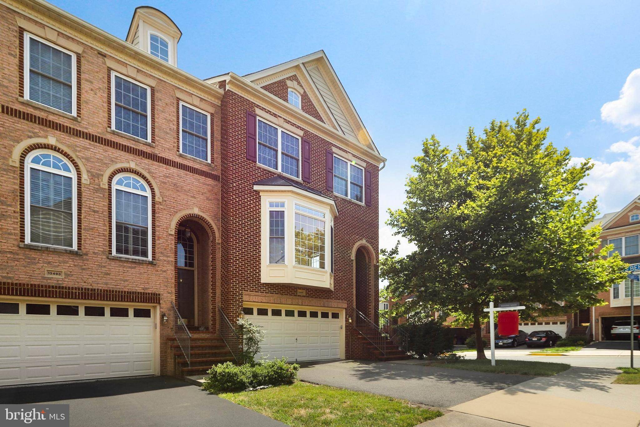 Centreville, VA 20120,13495 BUNGLEWEED LN