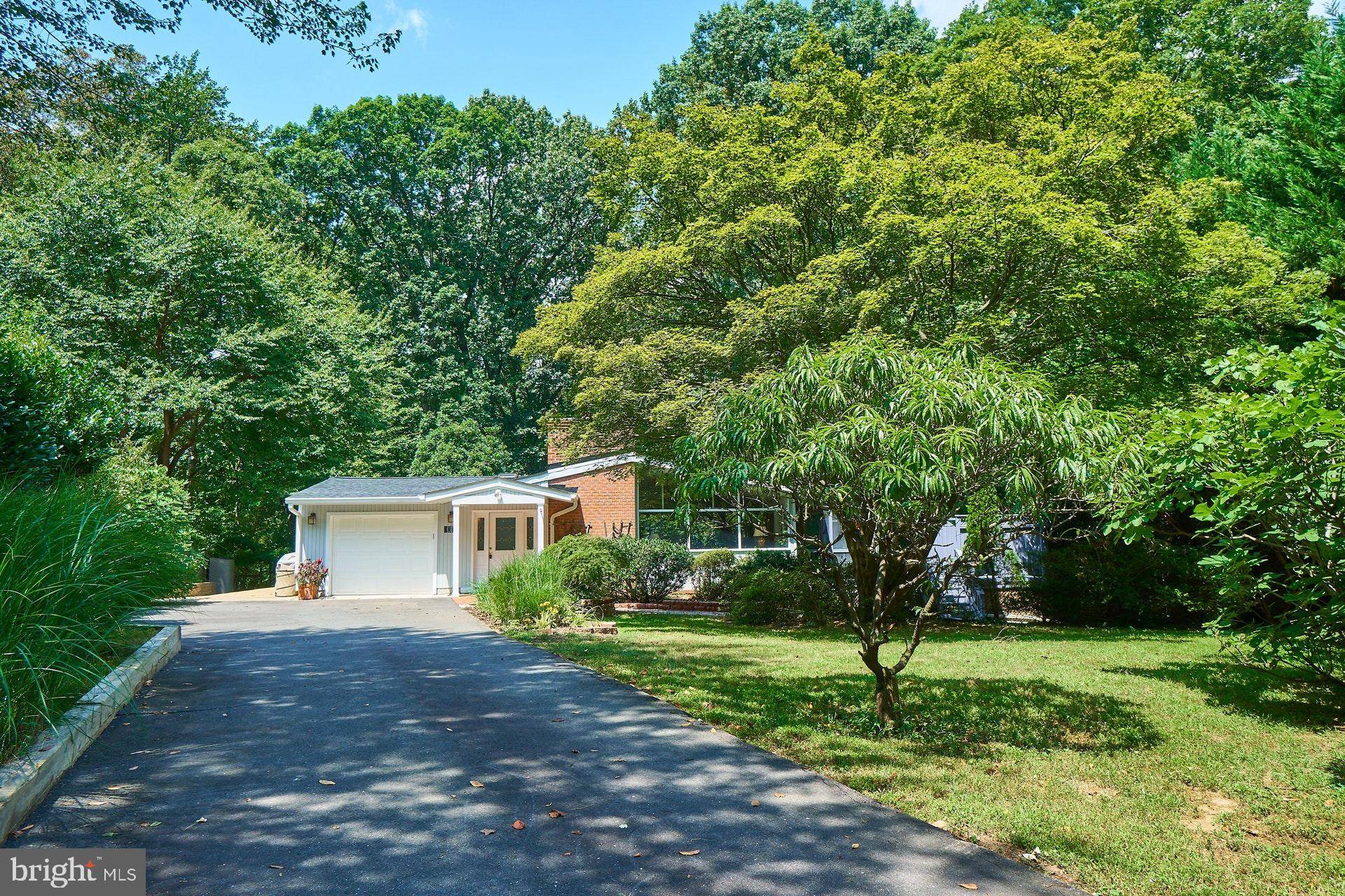 Falls Church, VA 22044,3322 PRINCE CHARLES CT