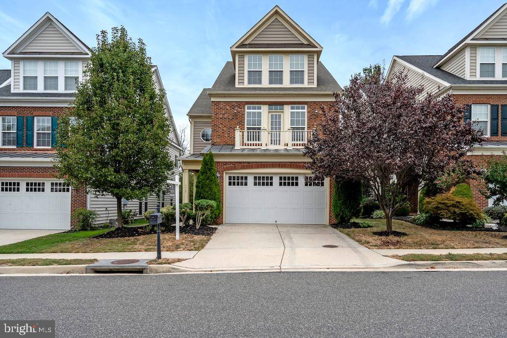 Alexandria, VA 22315,5968 MANORVIEW WAY