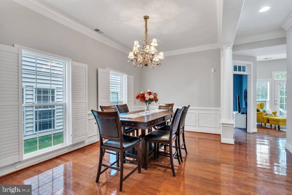 Alexandria, VA 22315,5968 MANORVIEW WAY