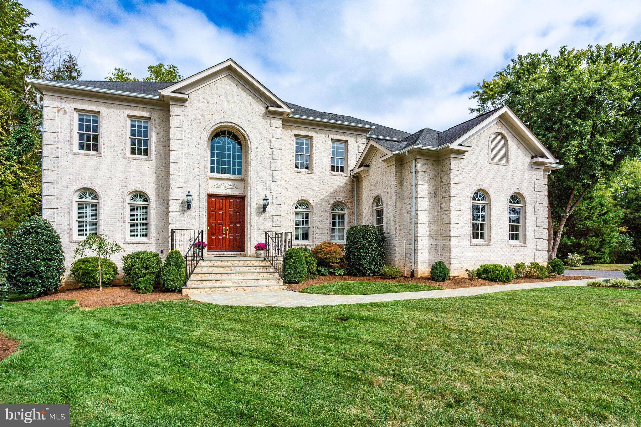 Mclean, VA 22101,1725 LANSING CT