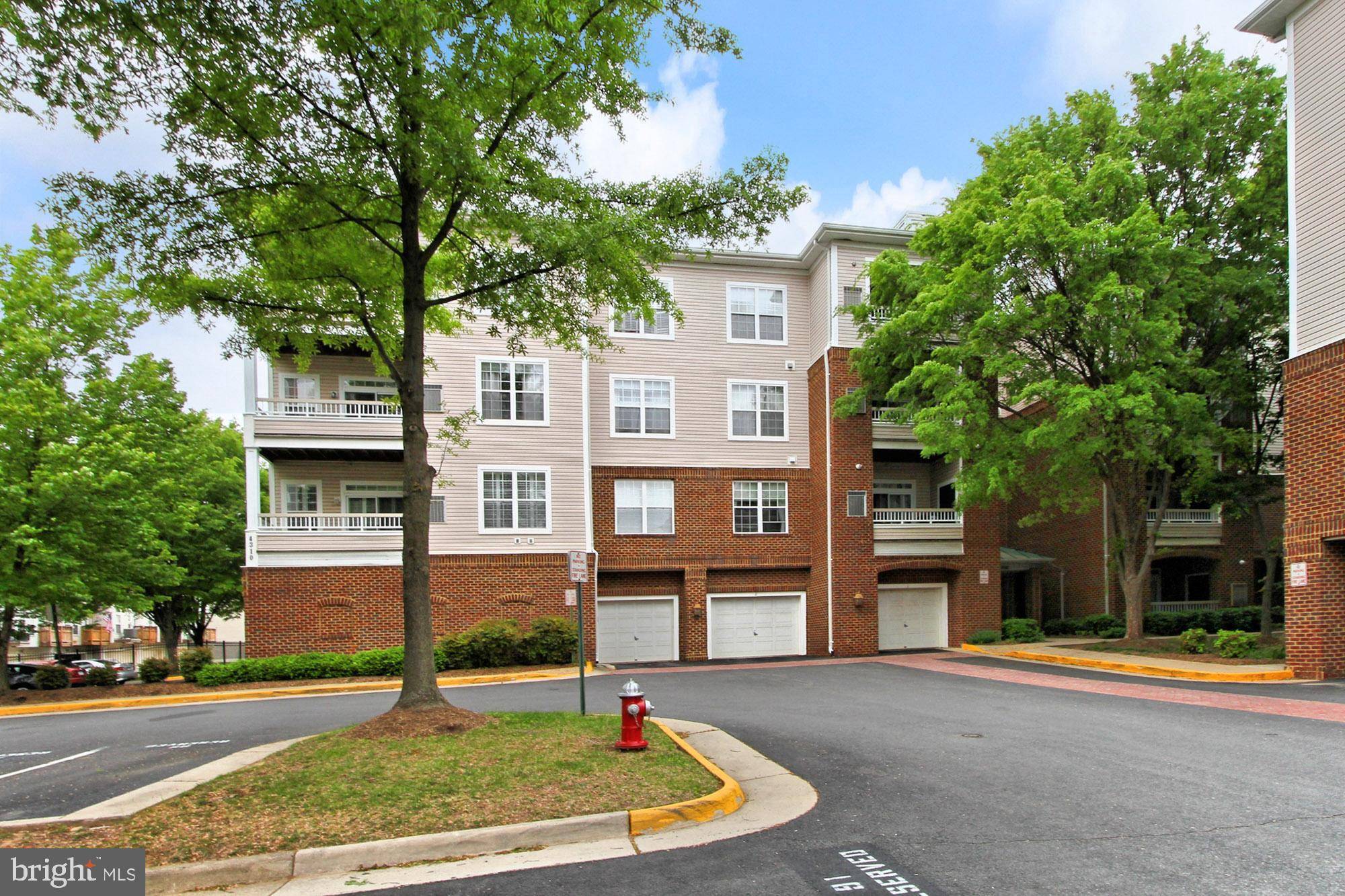 Fairfax, VA 22033,4310-A CANNON RIDGE CT #74