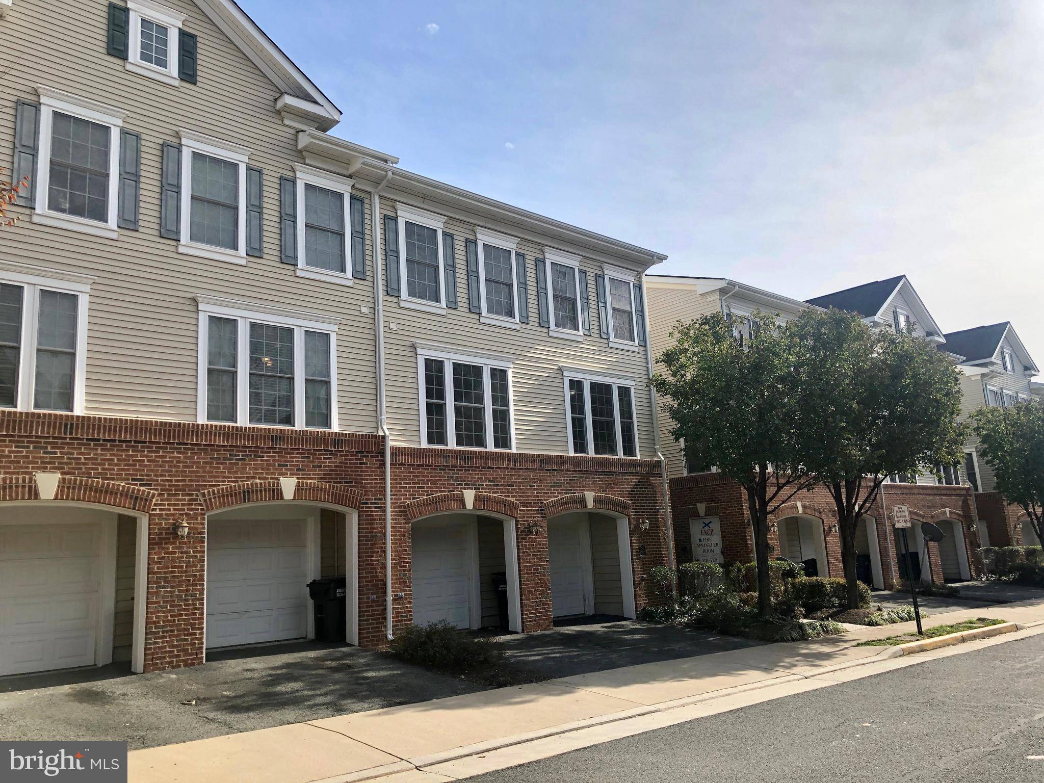 Alexandria, VA 22306,7117 HUNTLEY CREEK PL #46