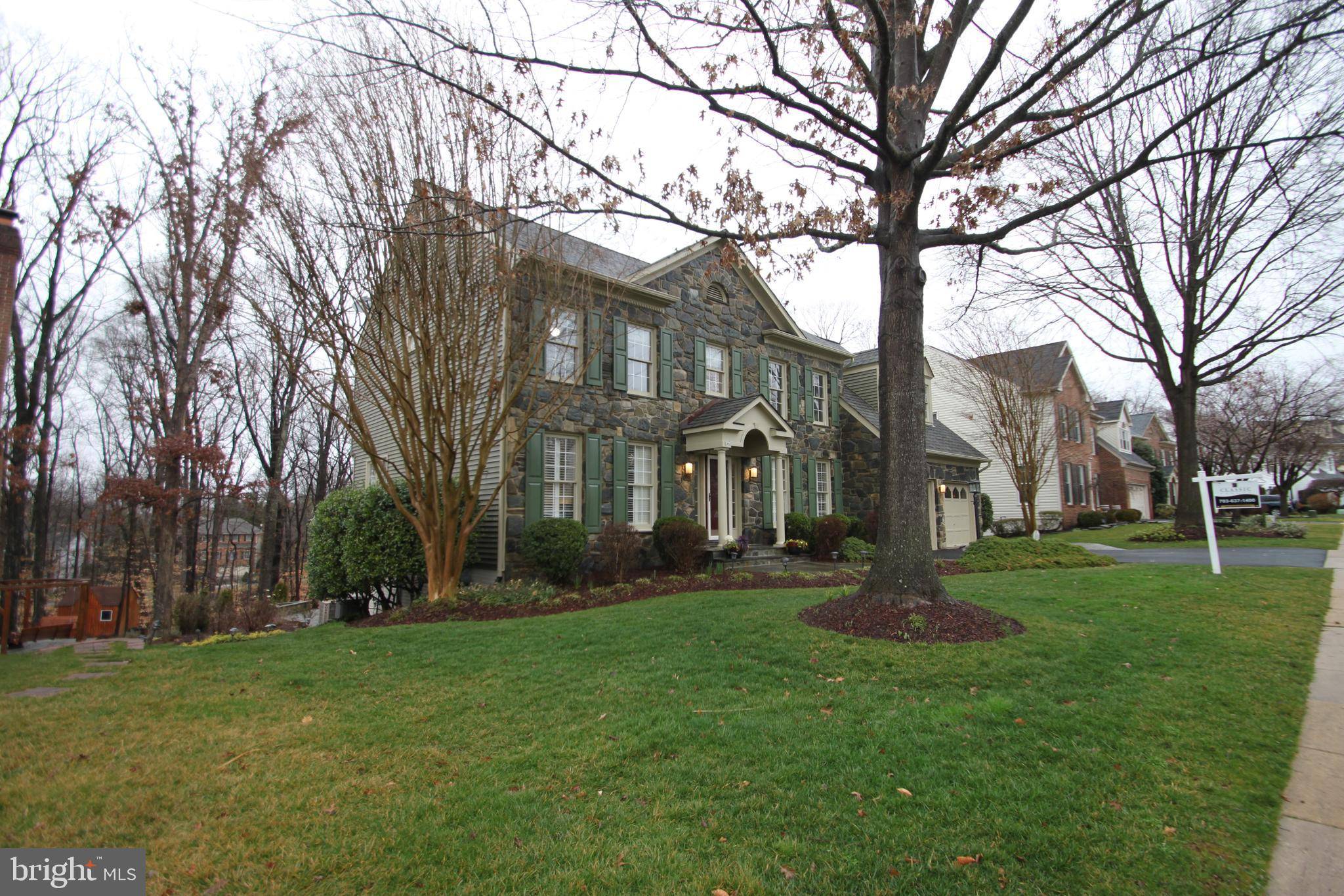 Clifton, VA 20124,6718 ROCK FALL CT