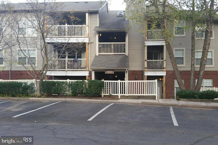 Reston, VA 20190,11655-B CHESTERFIELD CT