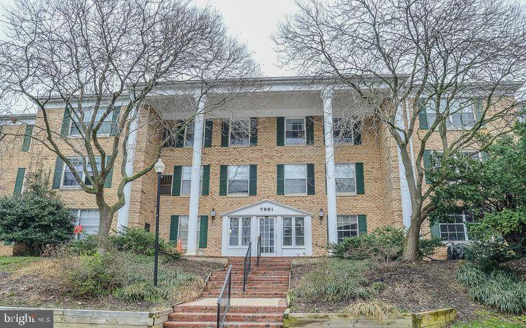 Mclean, VA 22102,7661 PROVINCIAL DR #203