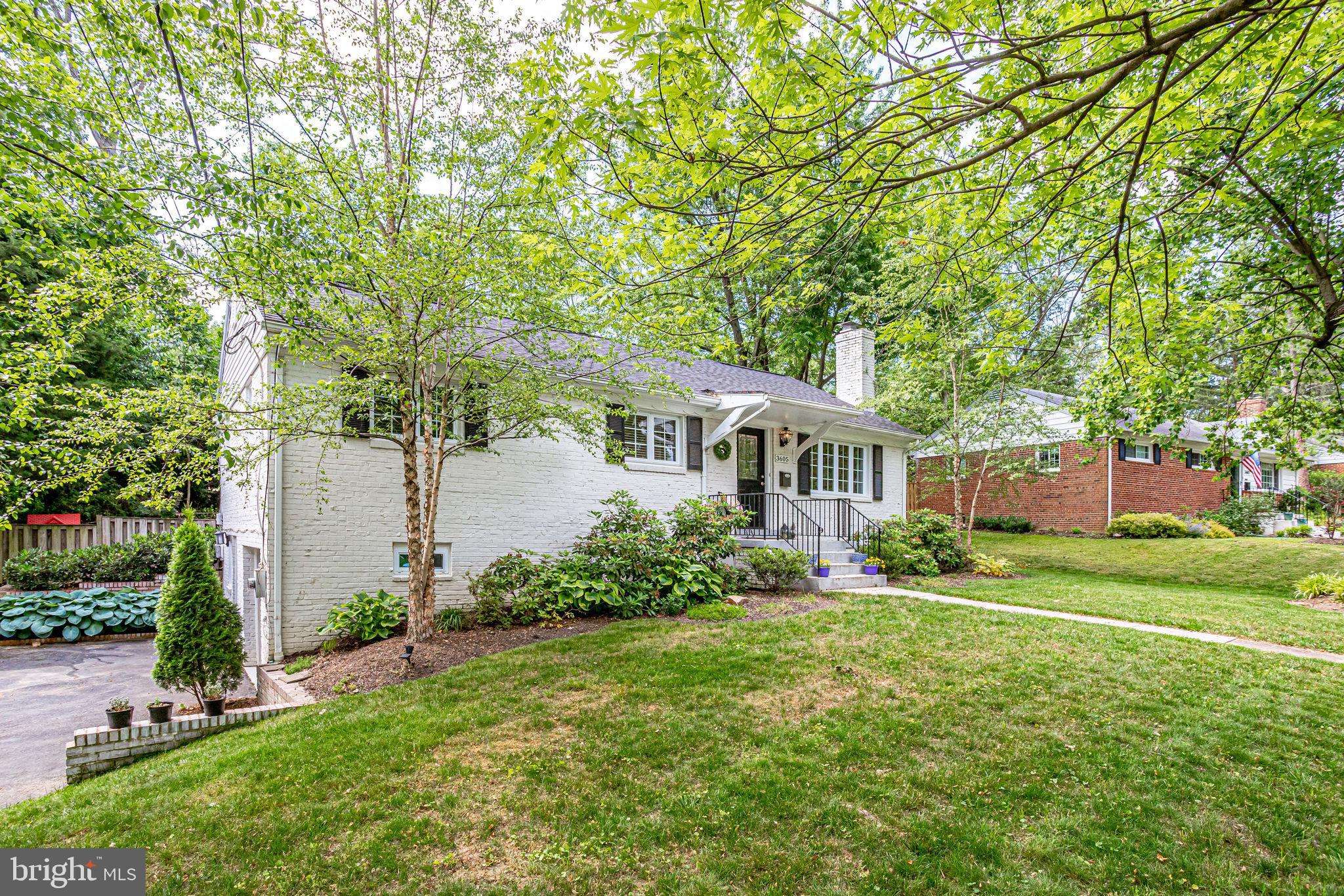 Annandale, VA 22003,3605 LARCHMONT DR