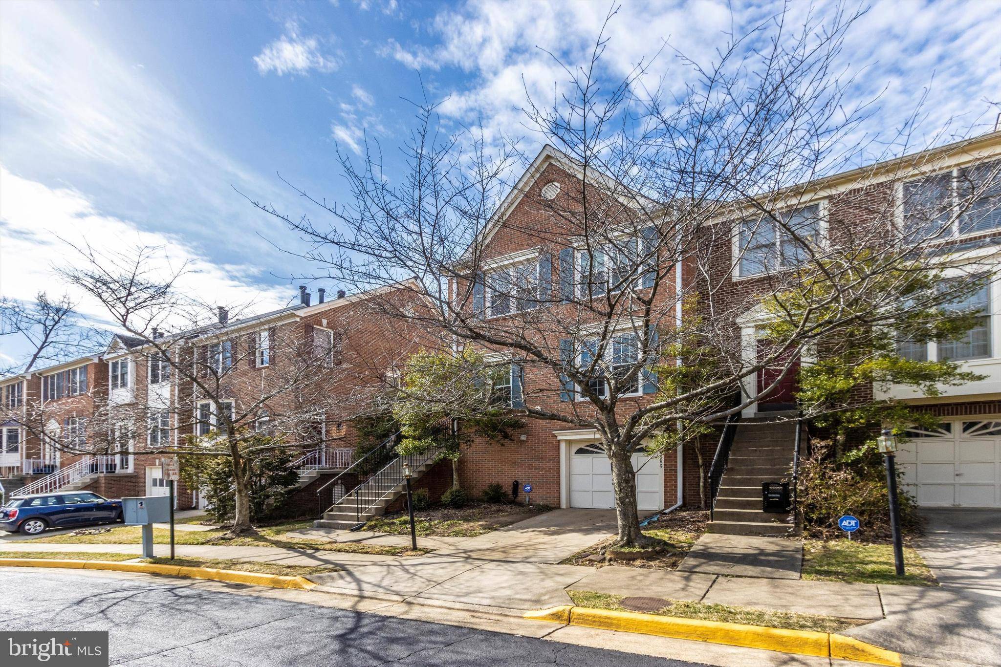 Alexandria, VA 22312,6585 IRVIN CT