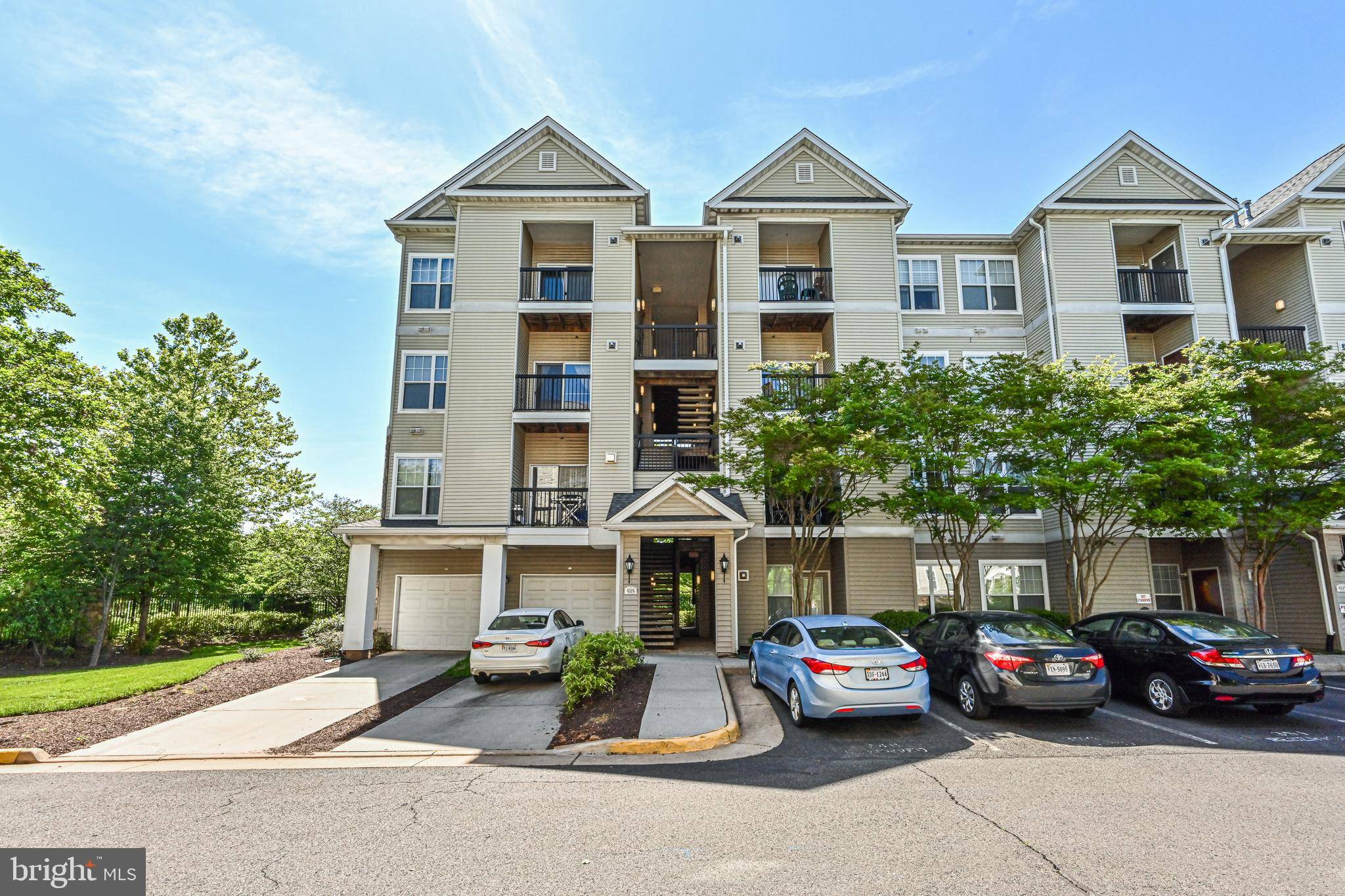 Centreville, VA 20120,5115-B TRAVIS EDWARD WAY #5115B