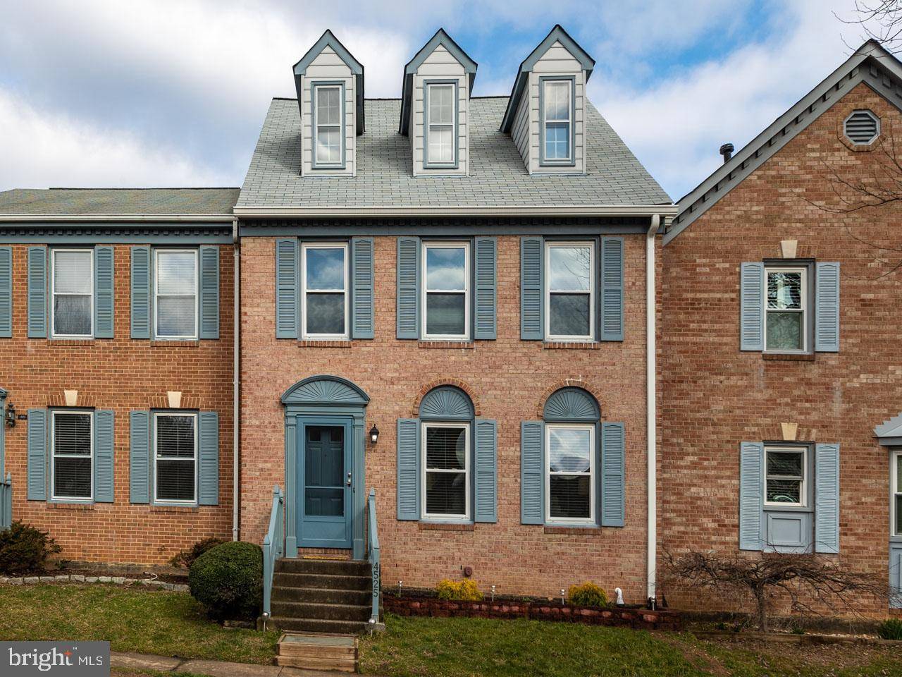 Alexandria, VA 22312,4525 SAWGRASS CT