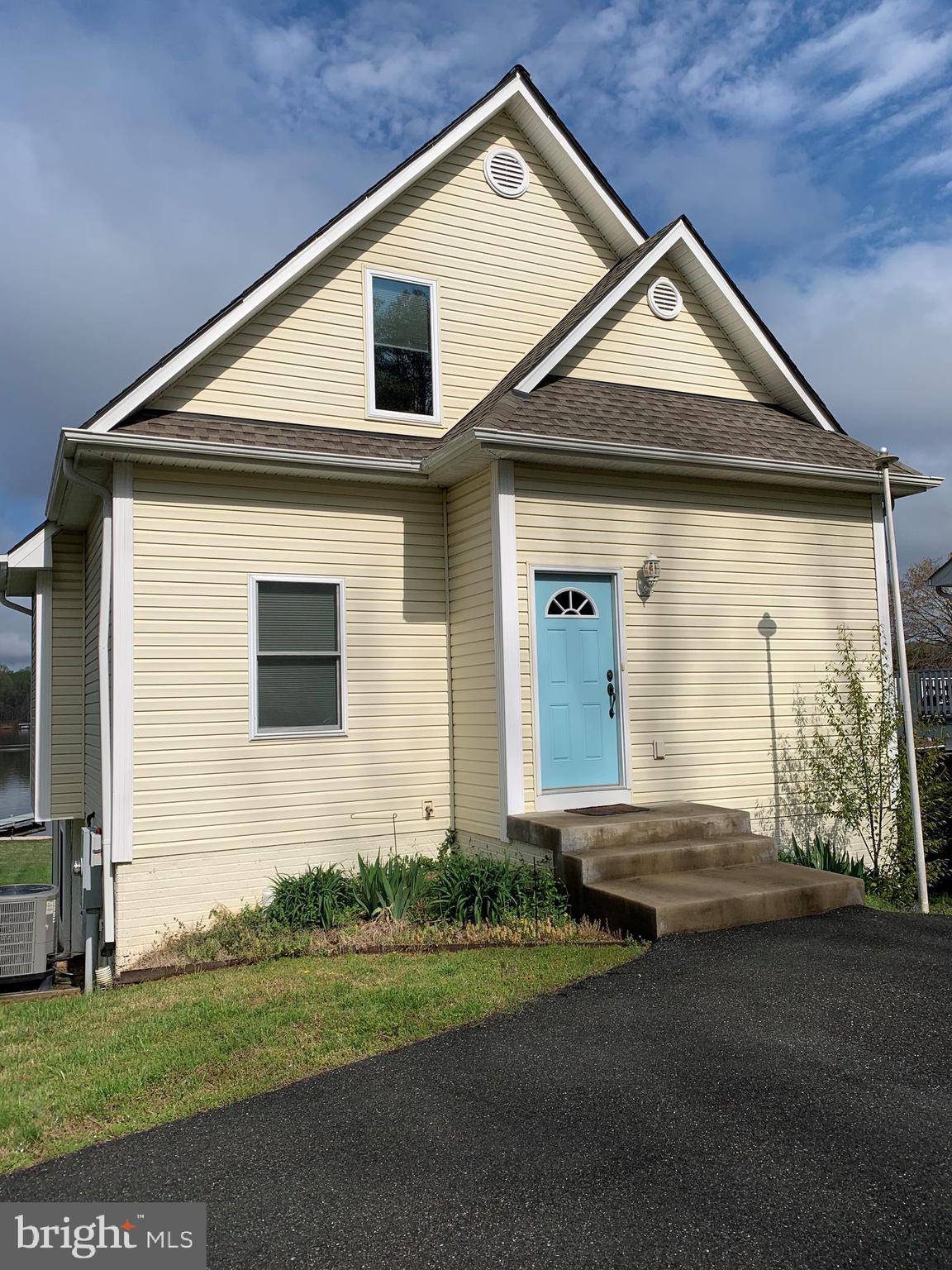 Louisa, VA 23093,161 LAKEVIEW CIR