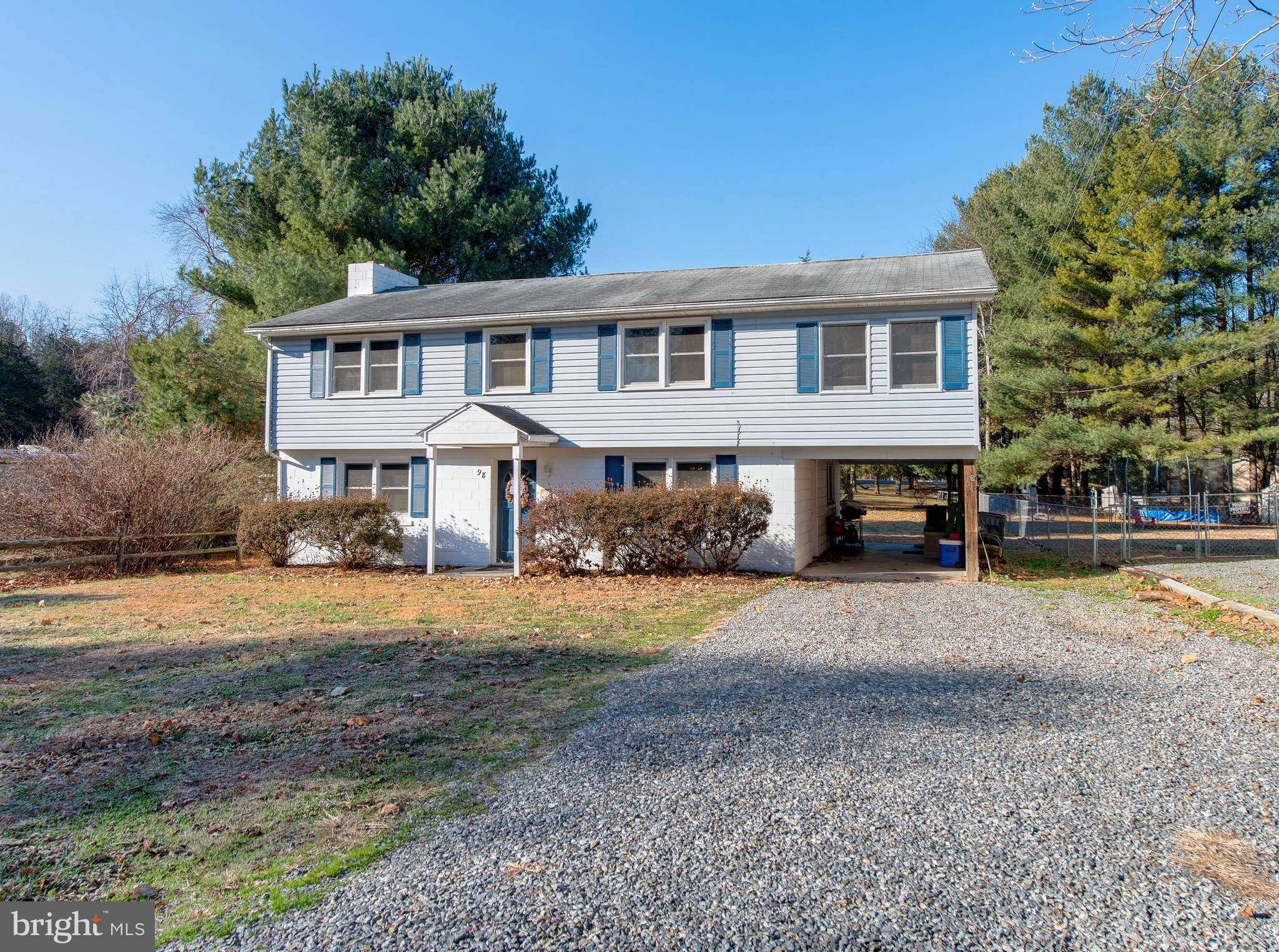 Louisa, VA 23093,98 FAIRVIEW RD