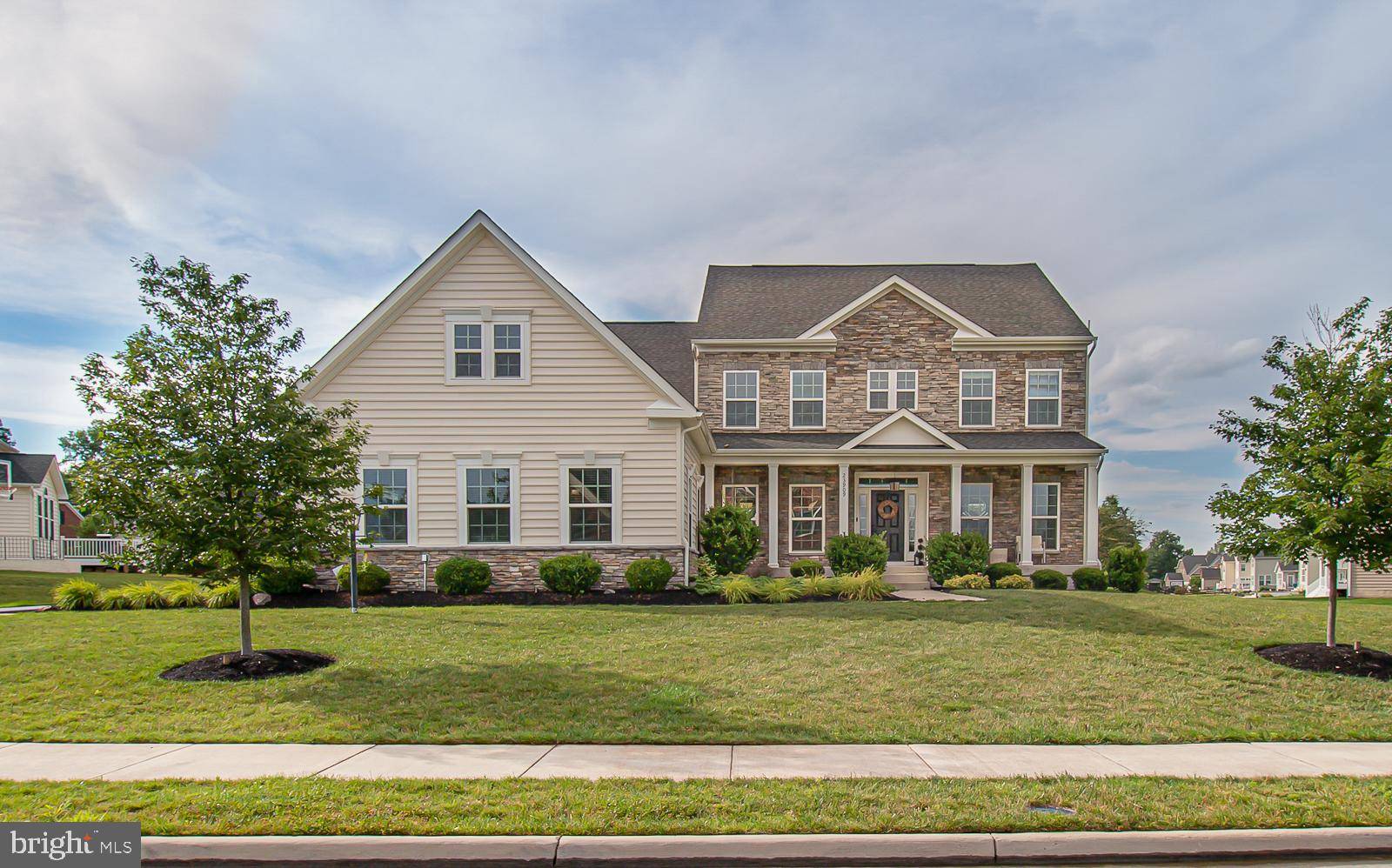 Ashburn, VA 20148,23909 HEATHER MEADOW DR