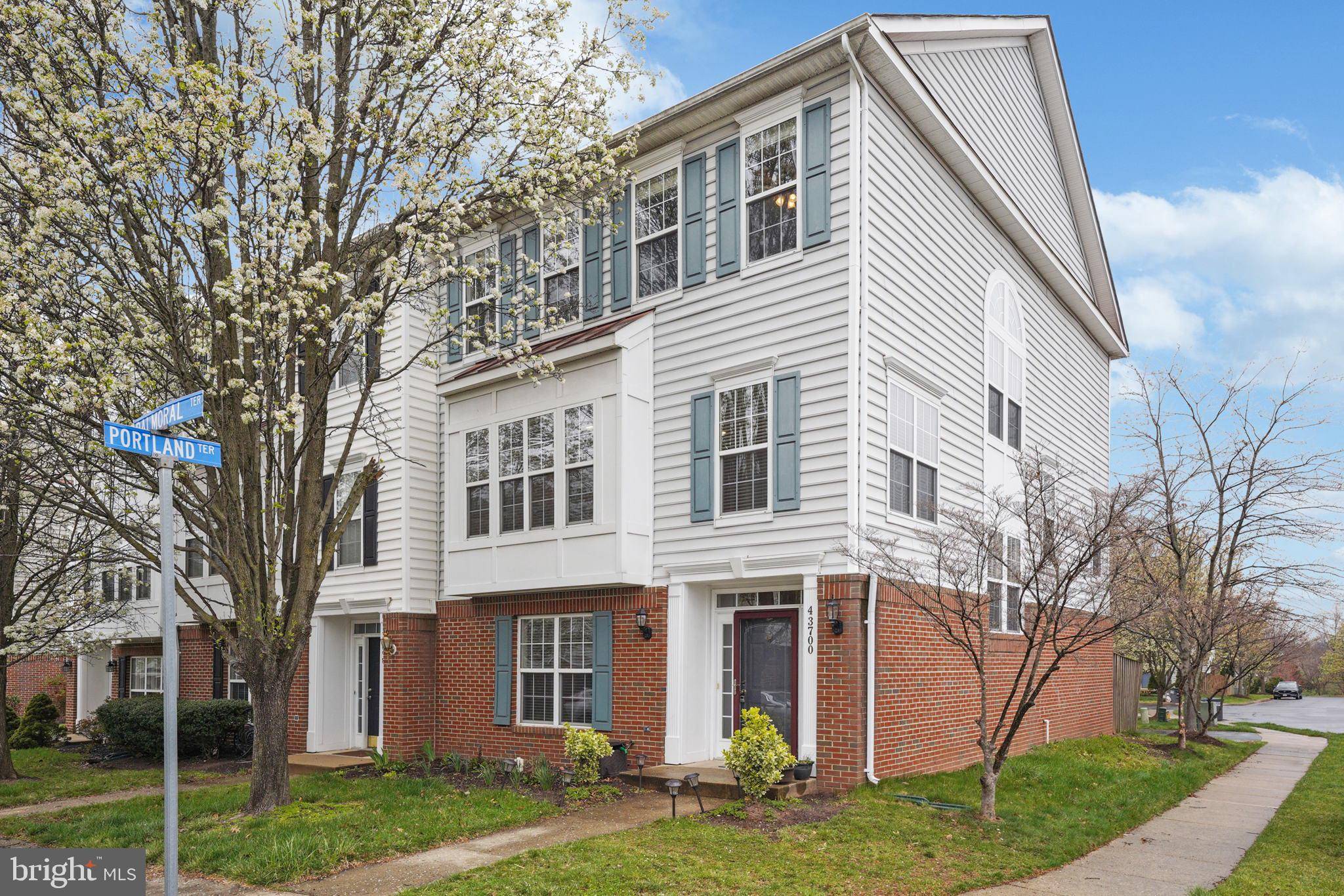 Ashburn, VA 20147,43700 BALMORAL TER