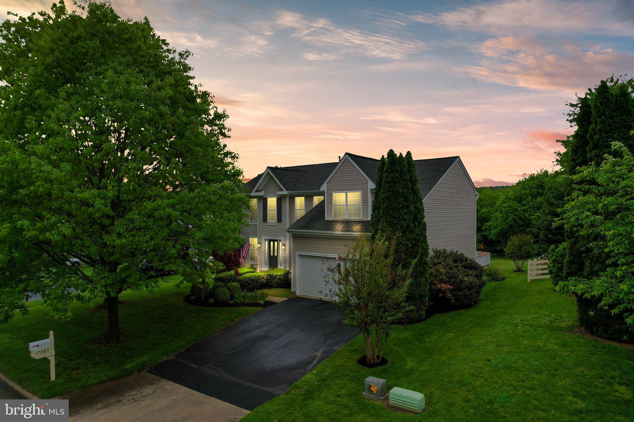 Round Hill, VA 20141,17383 ARROWOOD PL