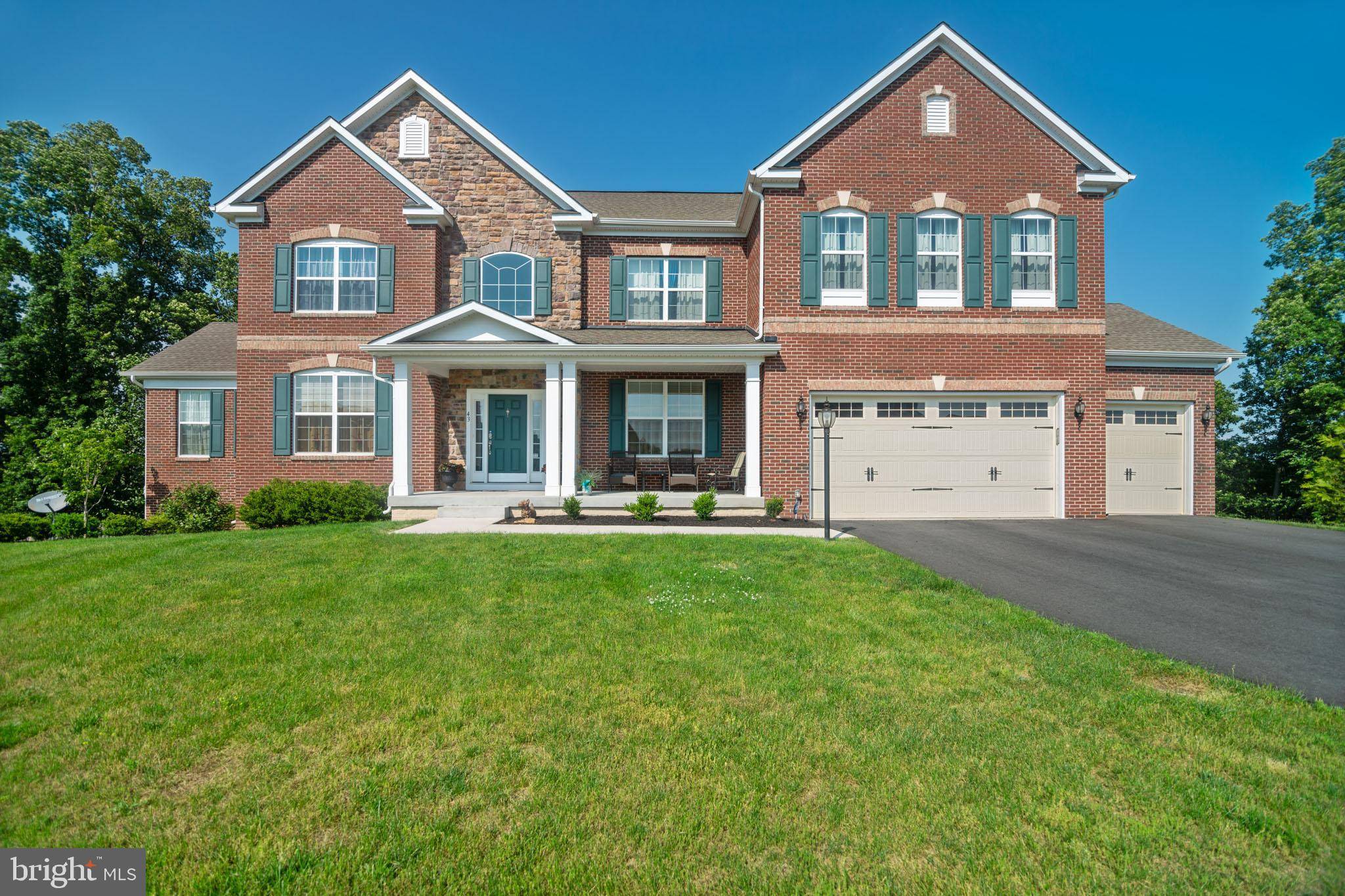 Round Hill, VA 20141,43 STONE OAK PL