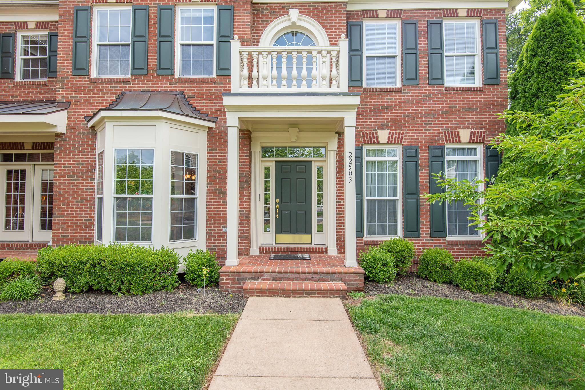 Ashburn, VA 20148,22503 PINE TOP CT