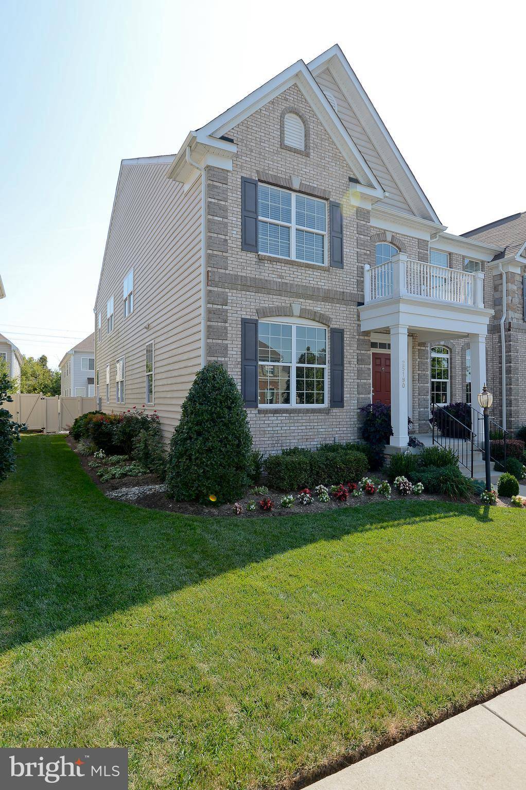 Aldie, VA 20105,25190 CRESTED WHEAT DR