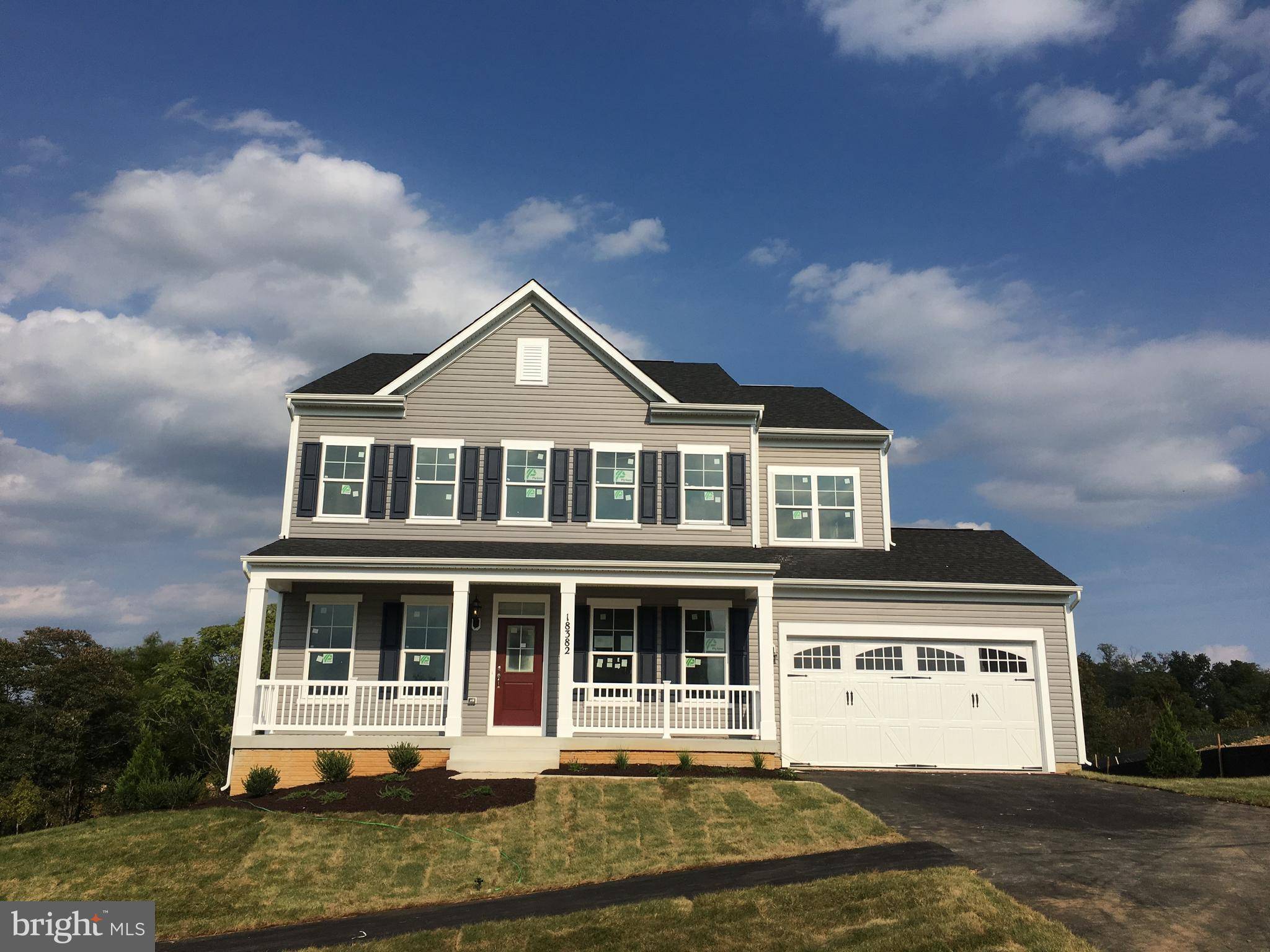 Round Hill, VA 20141,18382 GRASSYVIEW PL