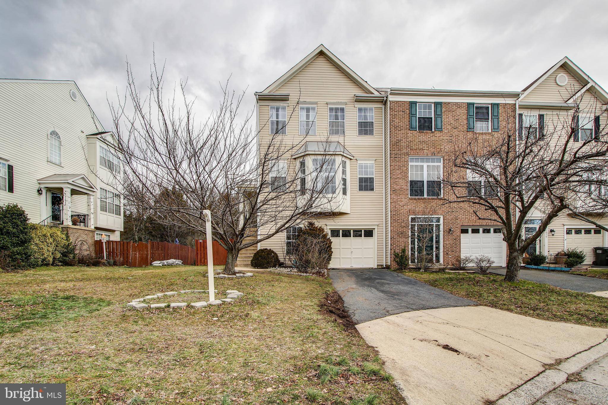 Ashburn, VA 20147,21670 KINGS CROSSING TER