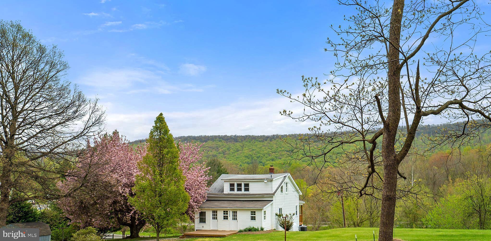 Purcellville, VA 20132,10995 HARPERS FERRY RD