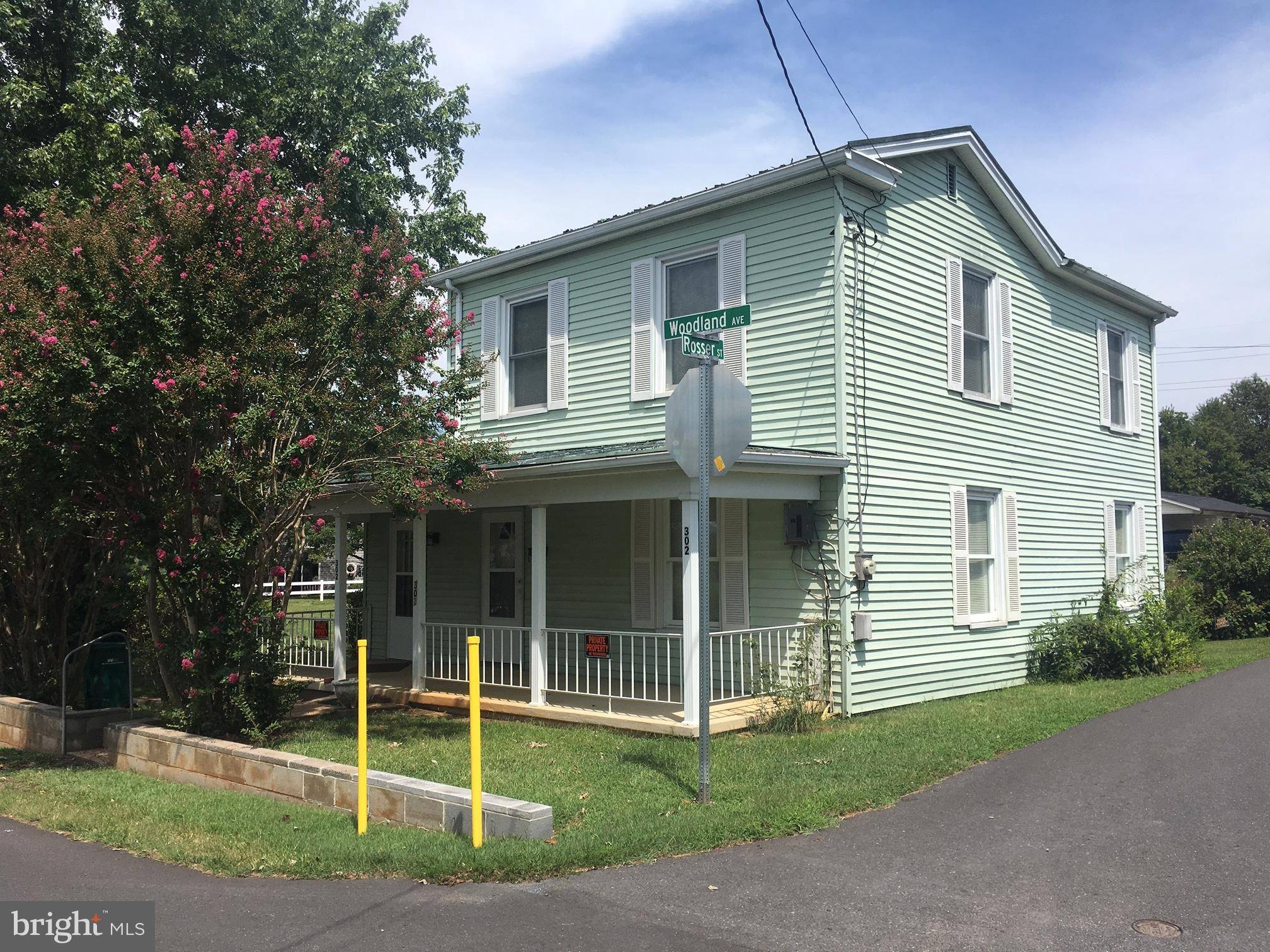 Luray, VA 22835,302 WOODLAND AVE