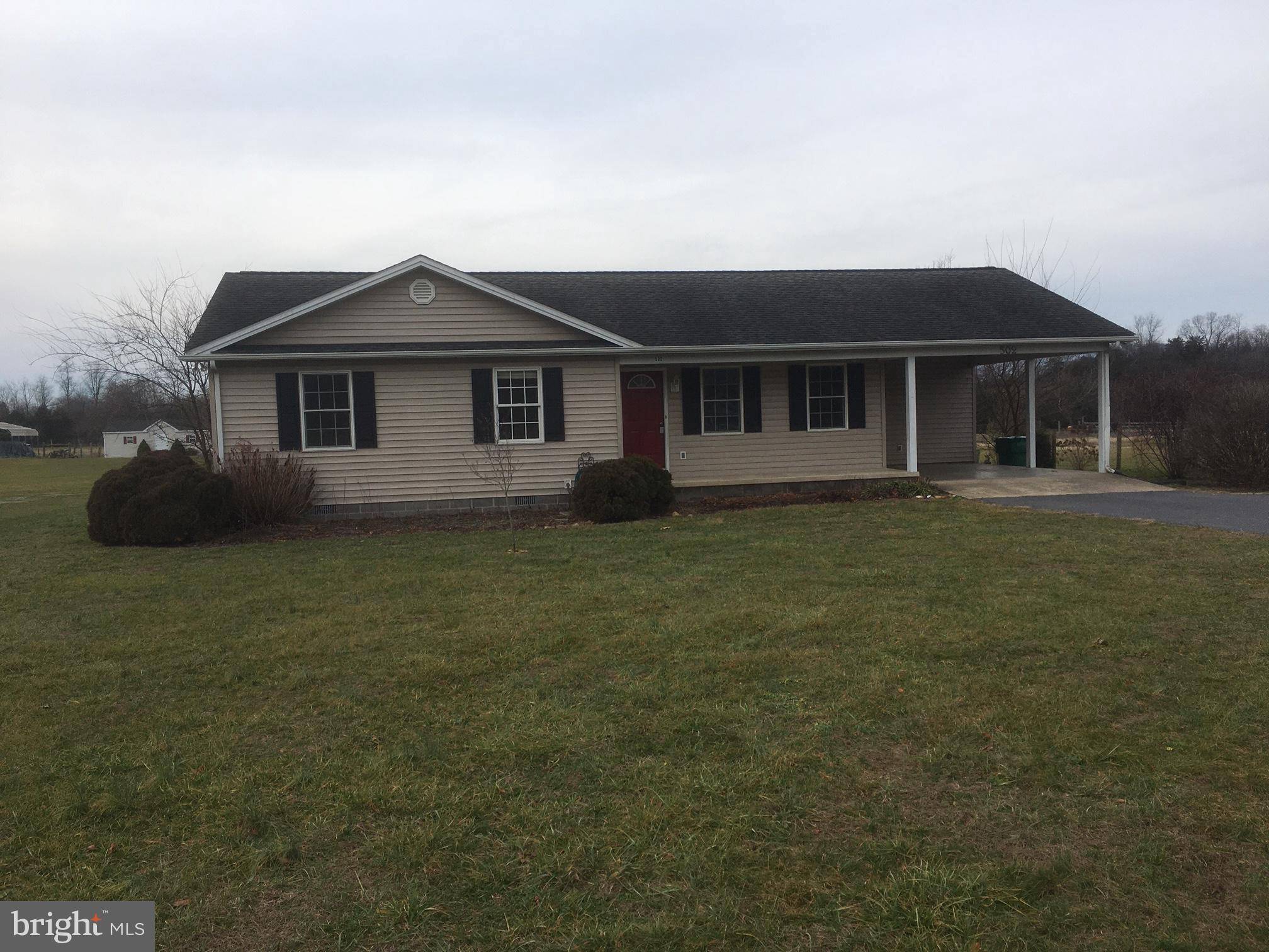 Luray, VA 22835,502 CREEKSIDE DR