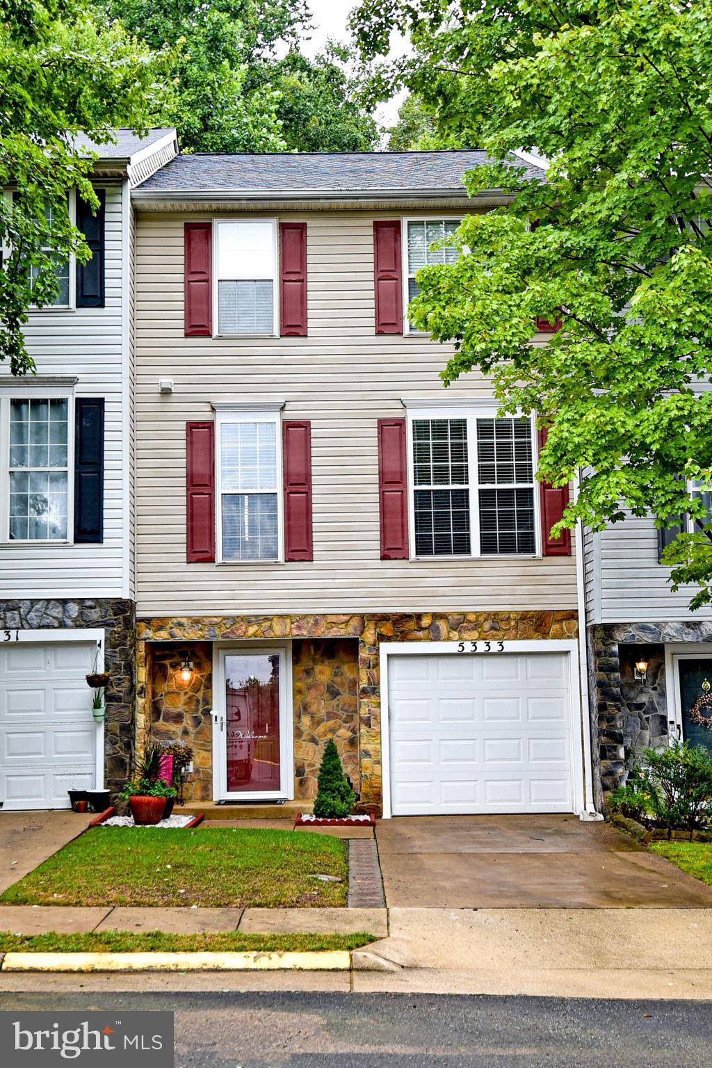 Woodbridge, VA 22193,5333 YELLOW TURTLE PL