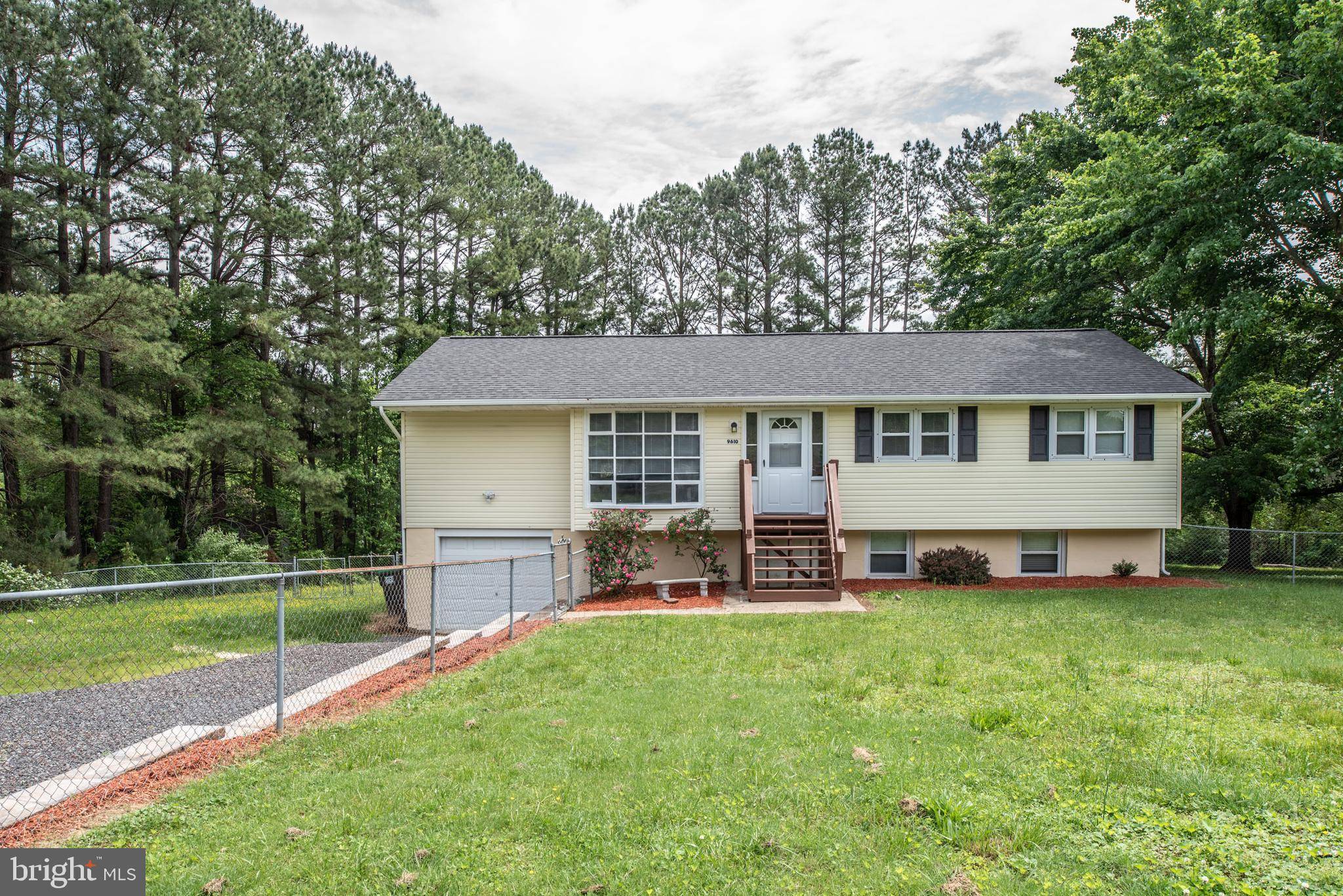 Fredericksburg, VA 22407,9610 RAPIDAN DR