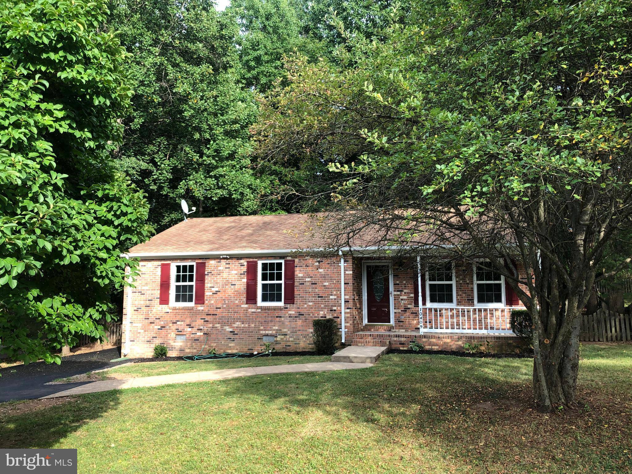 Spotsylvania, VA 22553,10409 BLUEBIRD LN