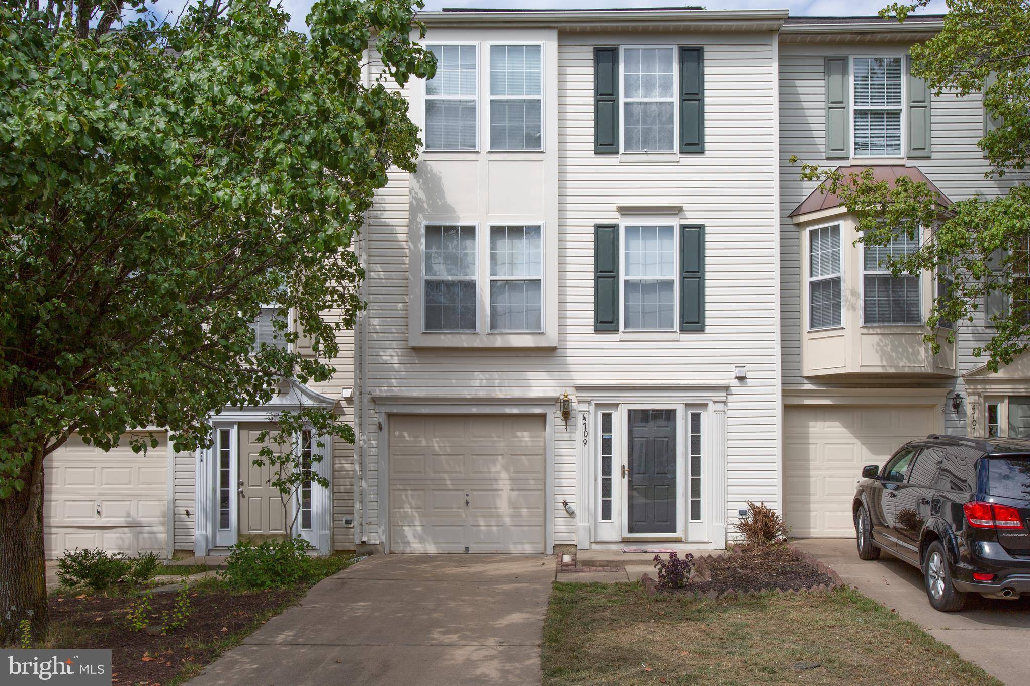 Fredericksburg, VA 22408,4709 COLONNADE WAY