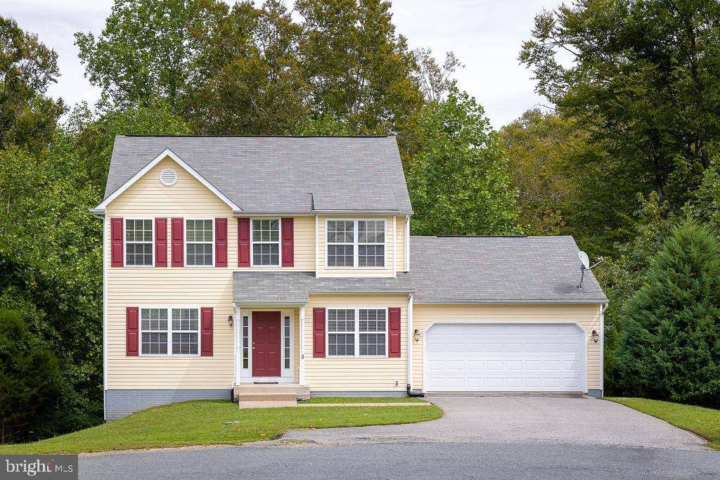 Fredericksburg, VA 22405,5 TEAK CT