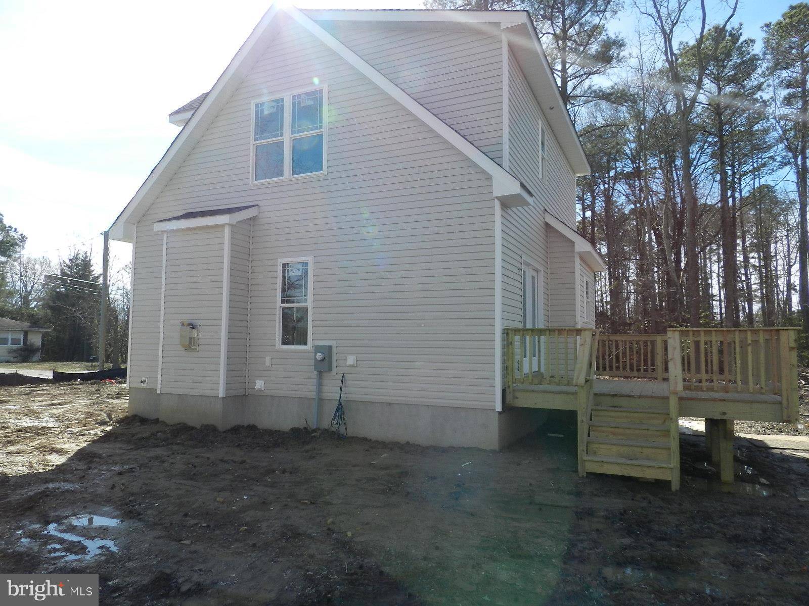 Colonial Beach, VA 22443,313 2ND ST