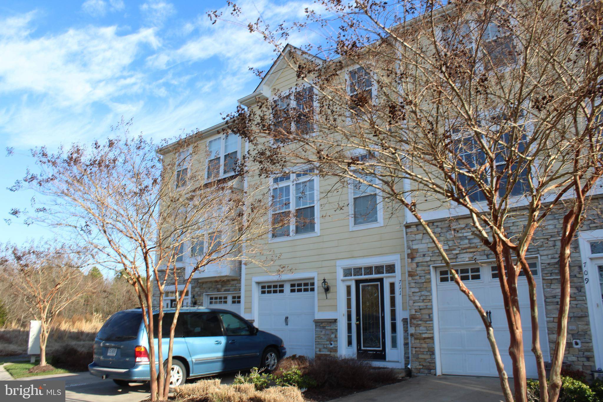 Colonial Beach, VA 22443,711 MONROE POINT DR