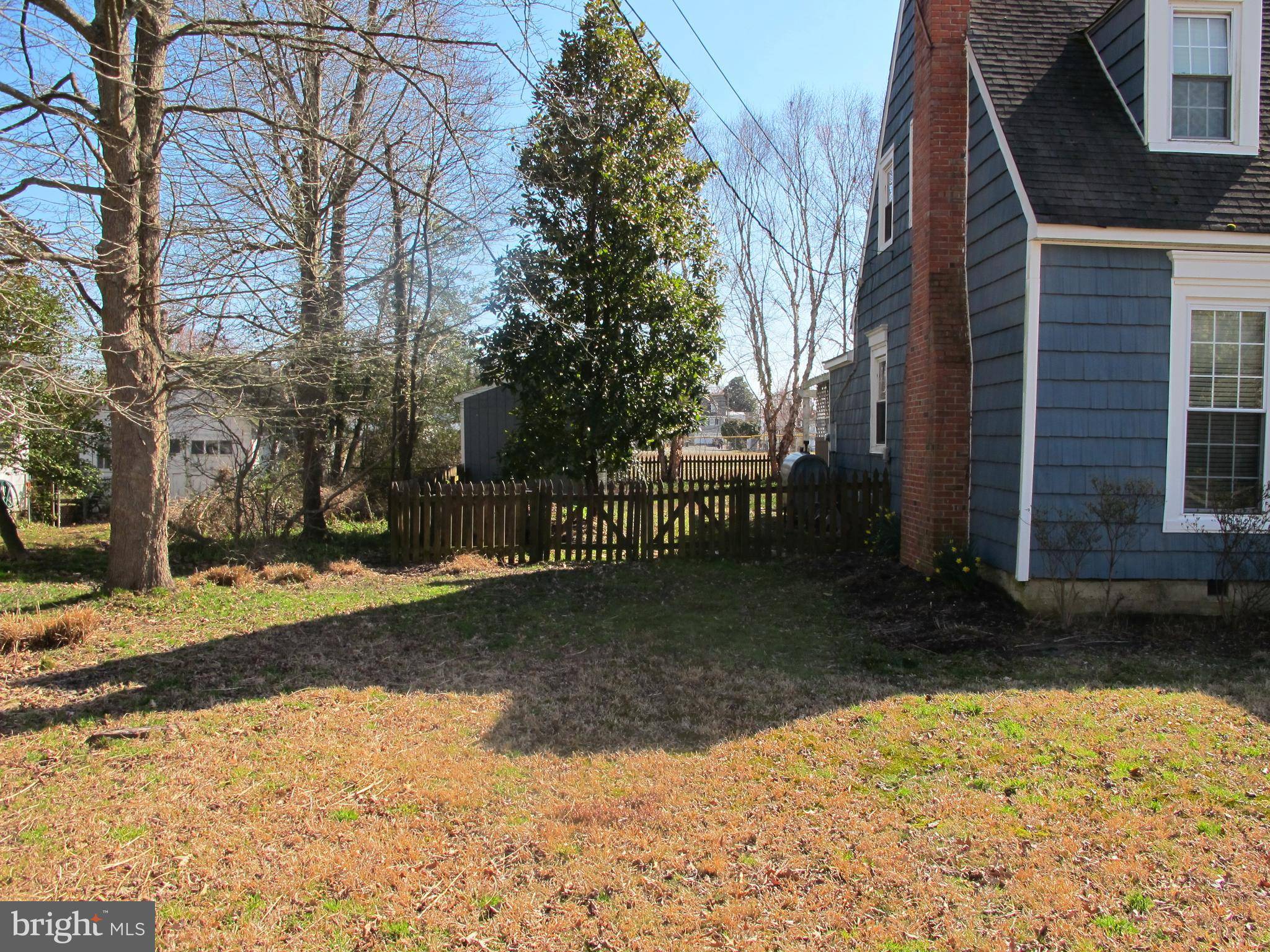 Colonial Beach, VA 22443,230 LIVINGSTONE ST