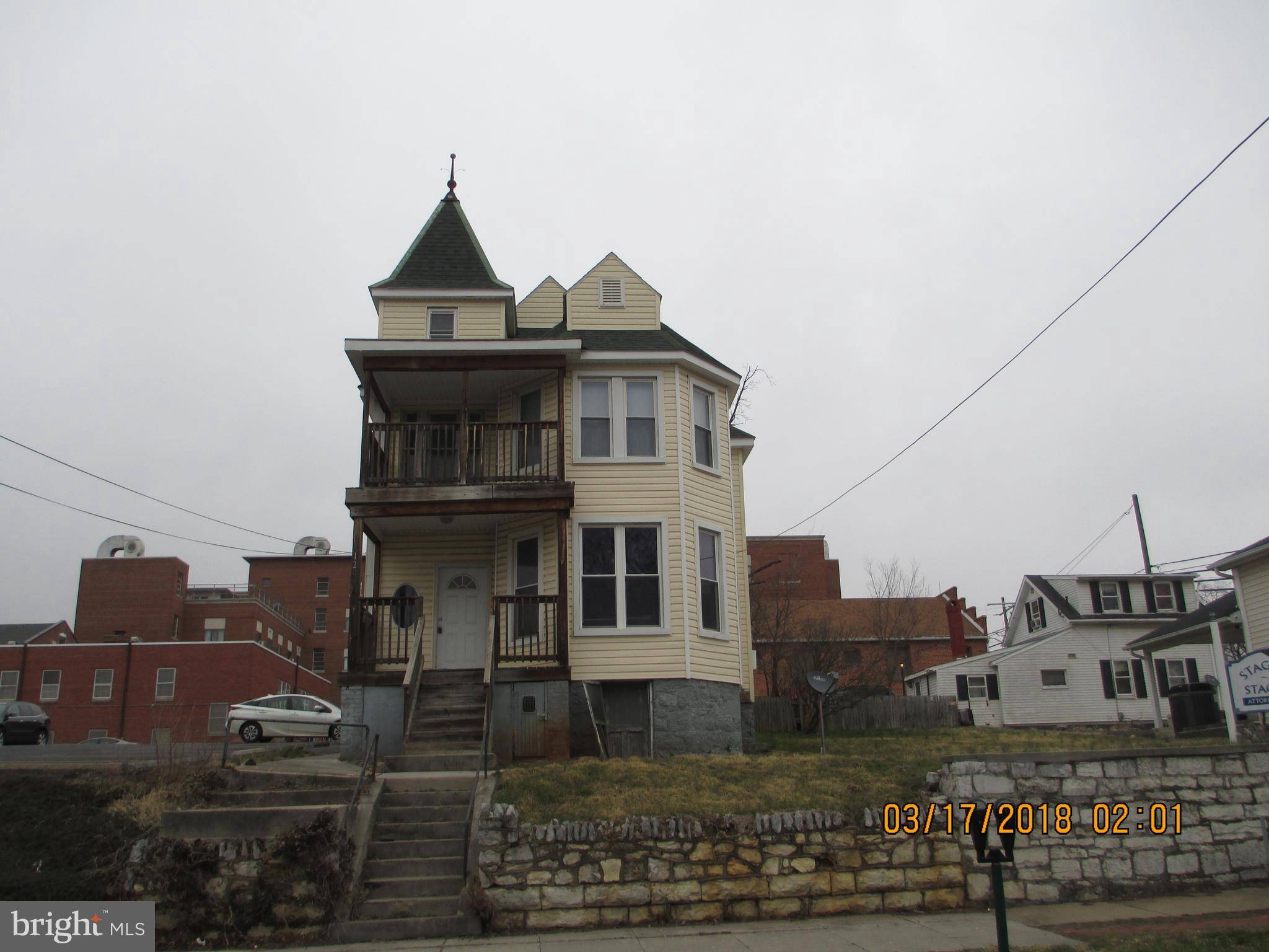 Martinsburg, WV 25401,129 E JOHN ST