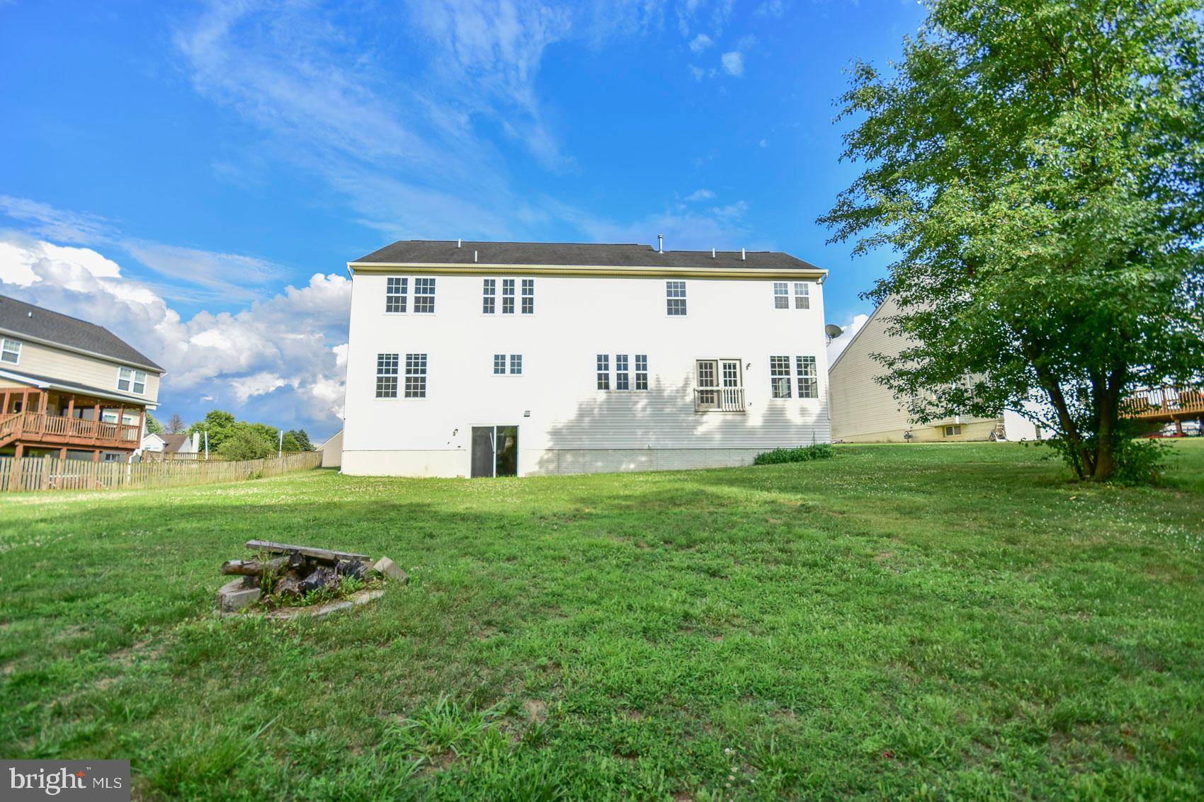 Martinsburg, WV 25405,36 MUDDLER CT