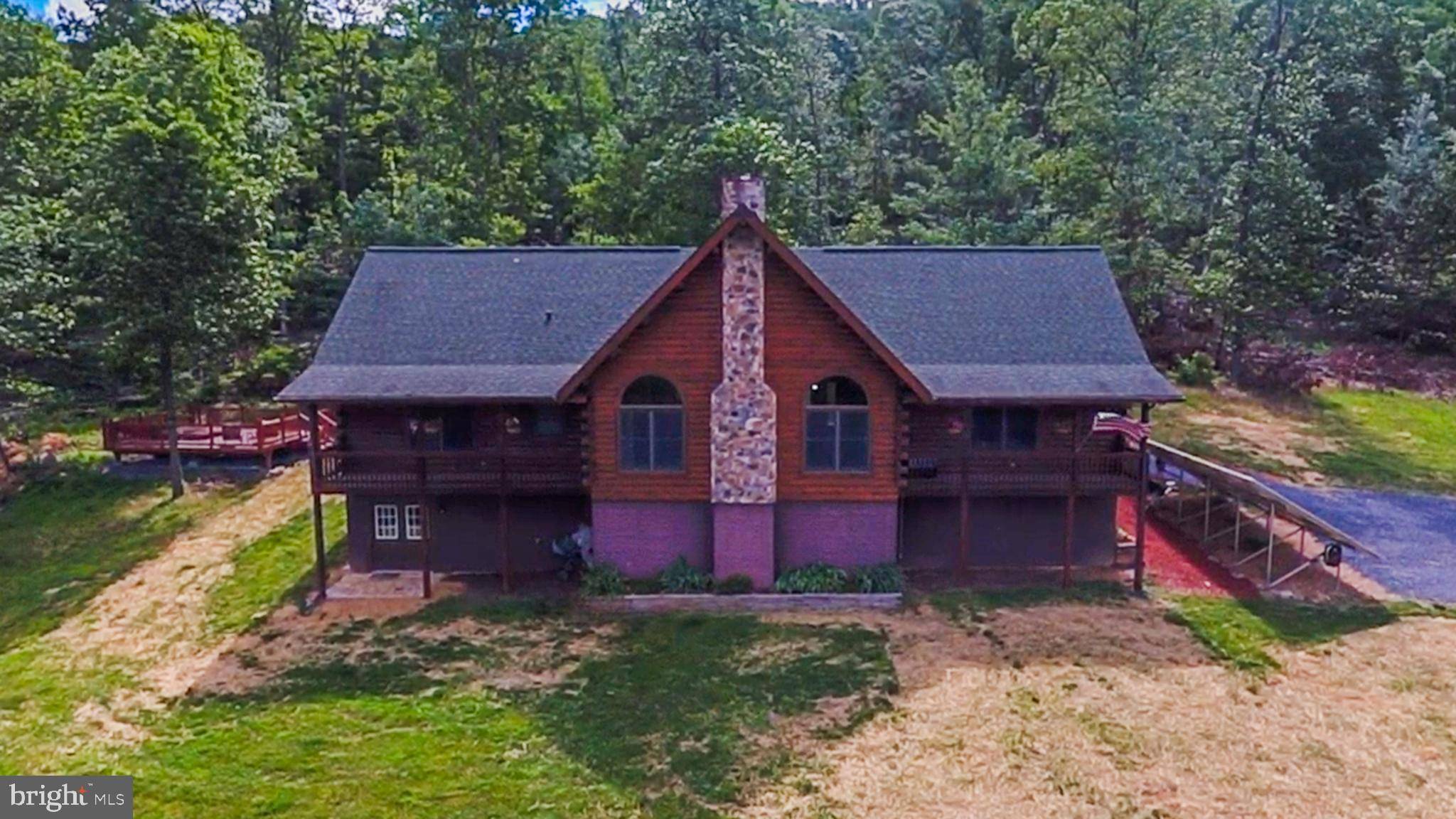 Gerrardstown, WV 25420,994 CHEYENNES TRAIL CHEYENNES TRL