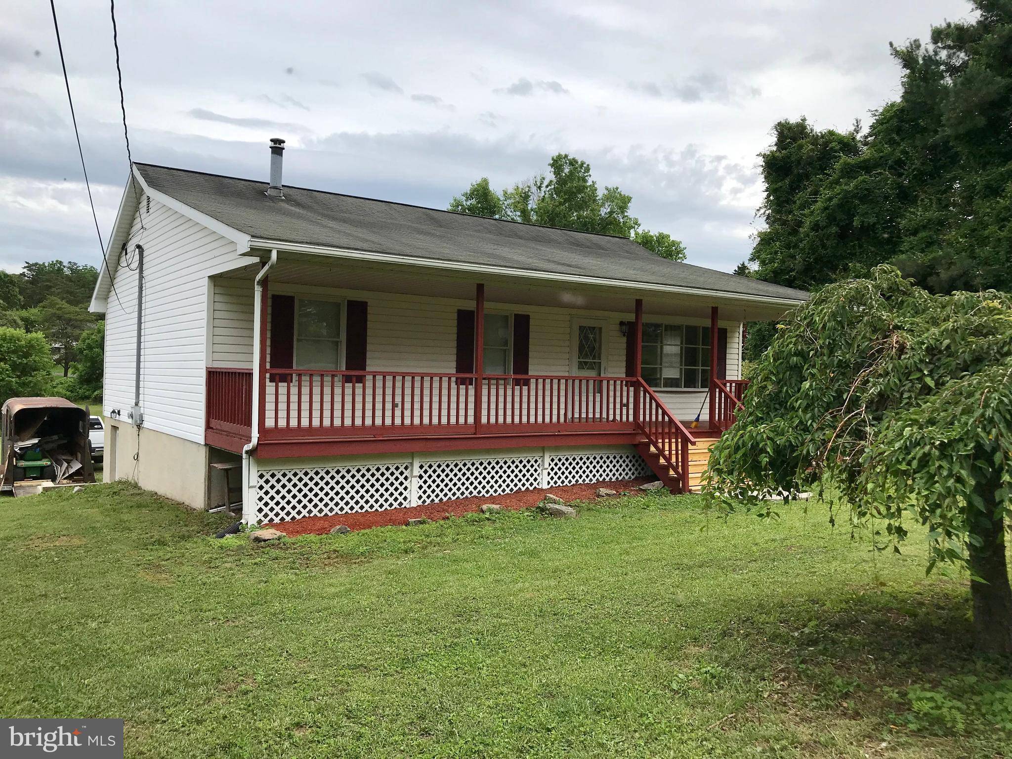 Hedgesville, WV 25427,68 WISHBONE CIR